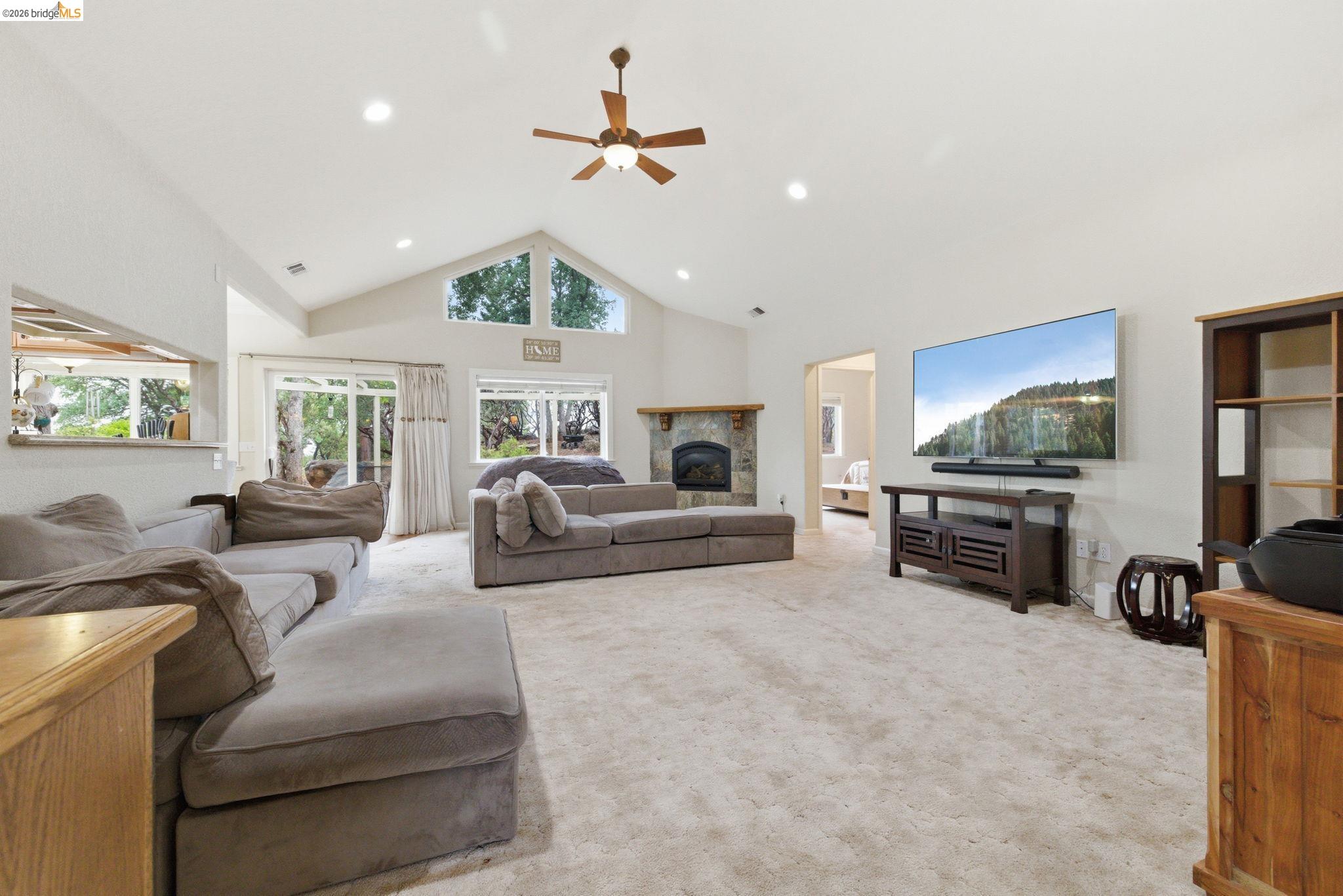 Detail Gallery Image 23 of 46 For 13919 Stanton Circle, Sonora,  CA 95370-8641 - 4 Beds | 3 Baths