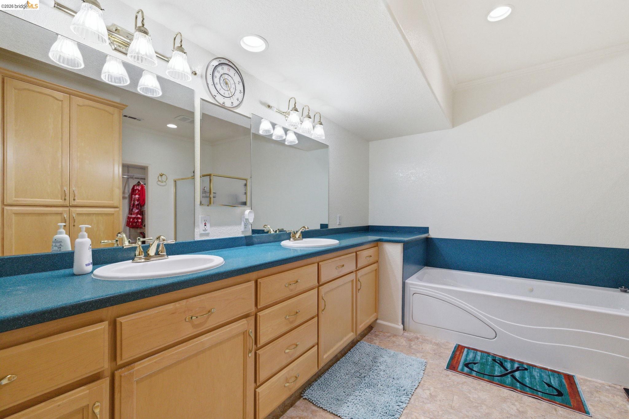 Detail Gallery Image 31 of 46 For 13919 Stanton Circle, Sonora,  CA 95370-8641 - 4 Beds | 3 Baths