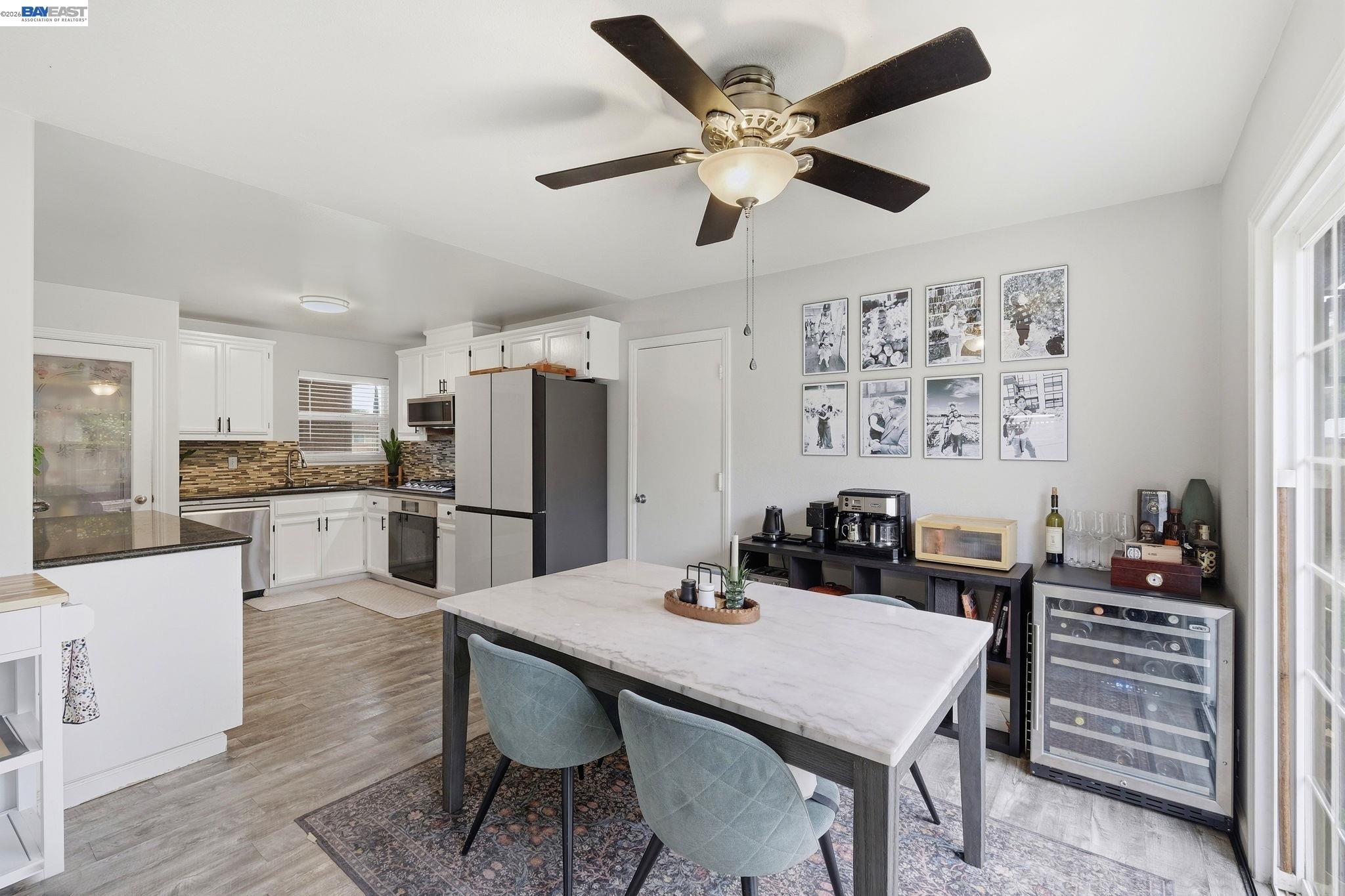 Detail Gallery Image 11 of 26 For 5616 Crestmont Ave, Livermore,  CA 94551 - 3 Beds | 2 Baths