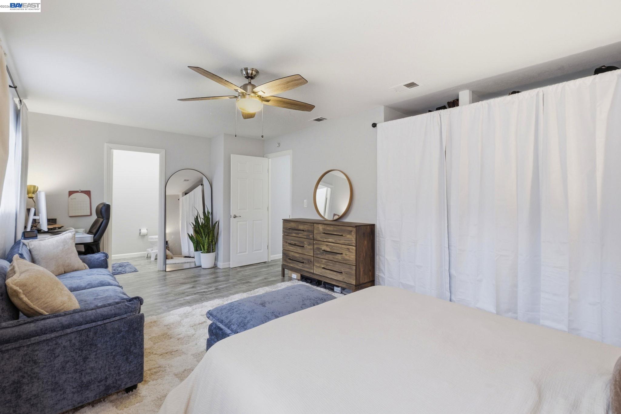 Detail Gallery Image 18 of 26 For 5616 Crestmont Ave, Livermore,  CA 94551 - 3 Beds | 2 Baths