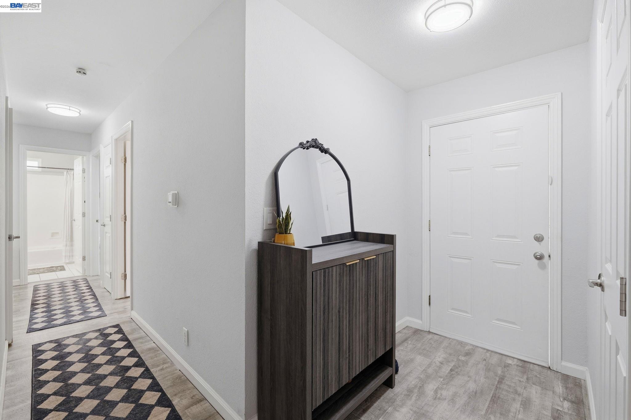 Detail Gallery Image 3 of 26 For 5616 Crestmont Ave, Livermore,  CA 94551 - 3 Beds | 2 Baths