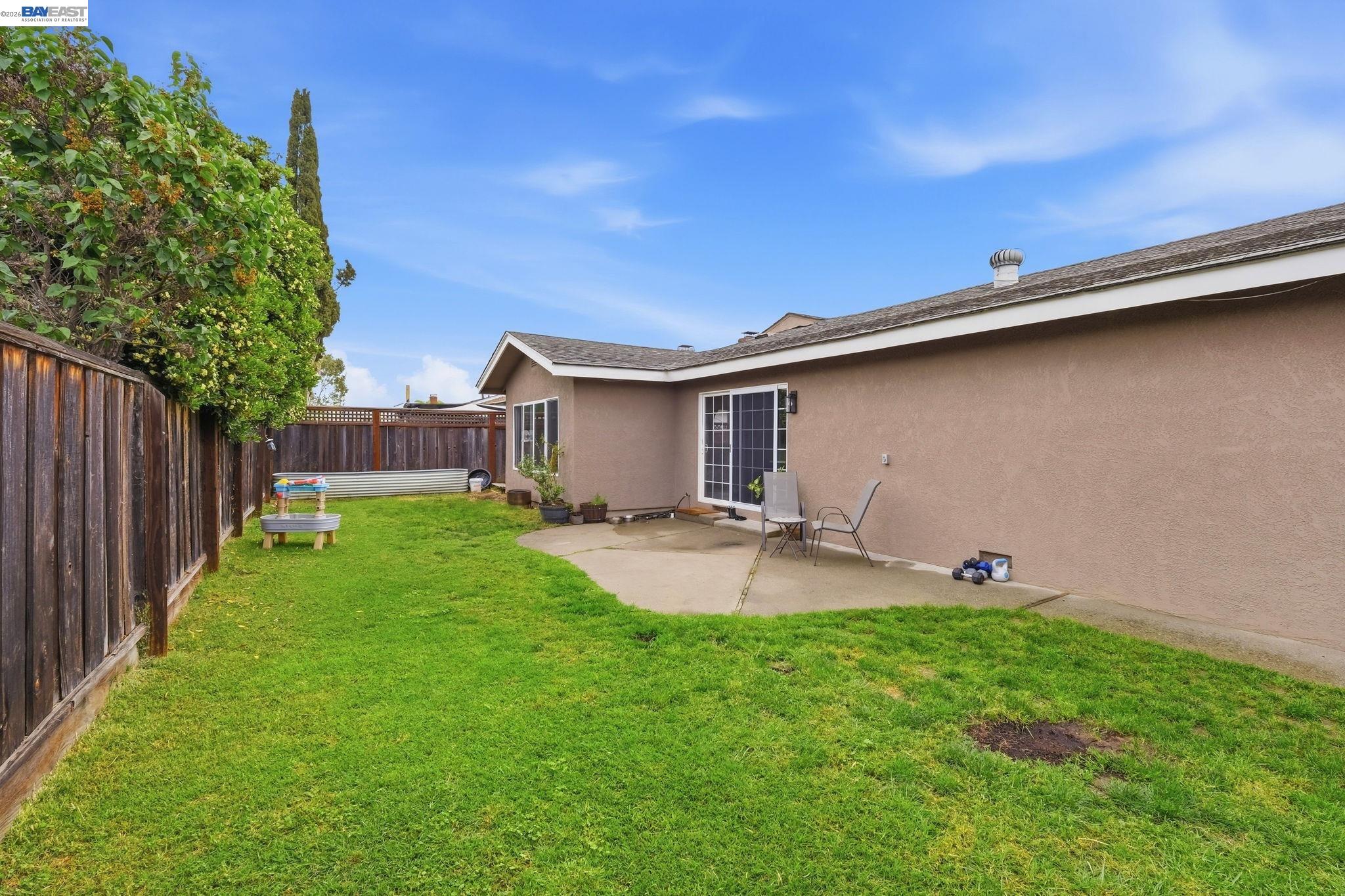 Detail Gallery Image 25 of 26 For 5616 Crestmont Ave, Livermore,  CA 94551 - 3 Beds | 2 Baths