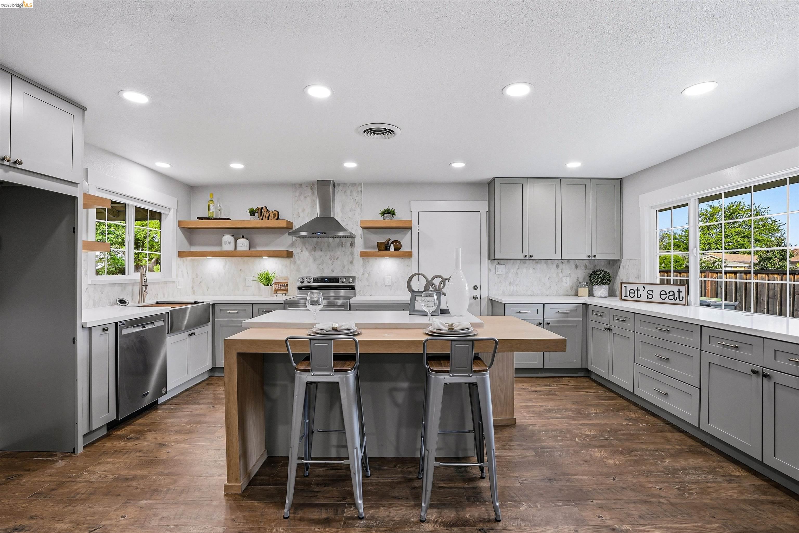 Detail Gallery Image 7 of 30 For 2904 Balboa Dr, Tracy,  CA 95376 - 2 Beds | 2 Baths