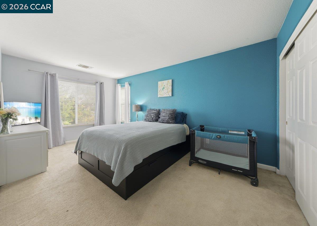 Detail Gallery Image 22 of 26 For 104 Kings Canyon Way, Oakley,  CA 94561 - 5 Beds | 3/1 Baths