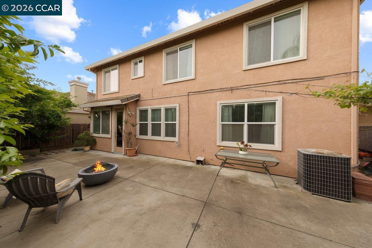 Detail Gallery Image 25 of 26 For 104 Kings Canyon Way, Oakley,  CA 94561 - 5 Beds | 3/1 Baths