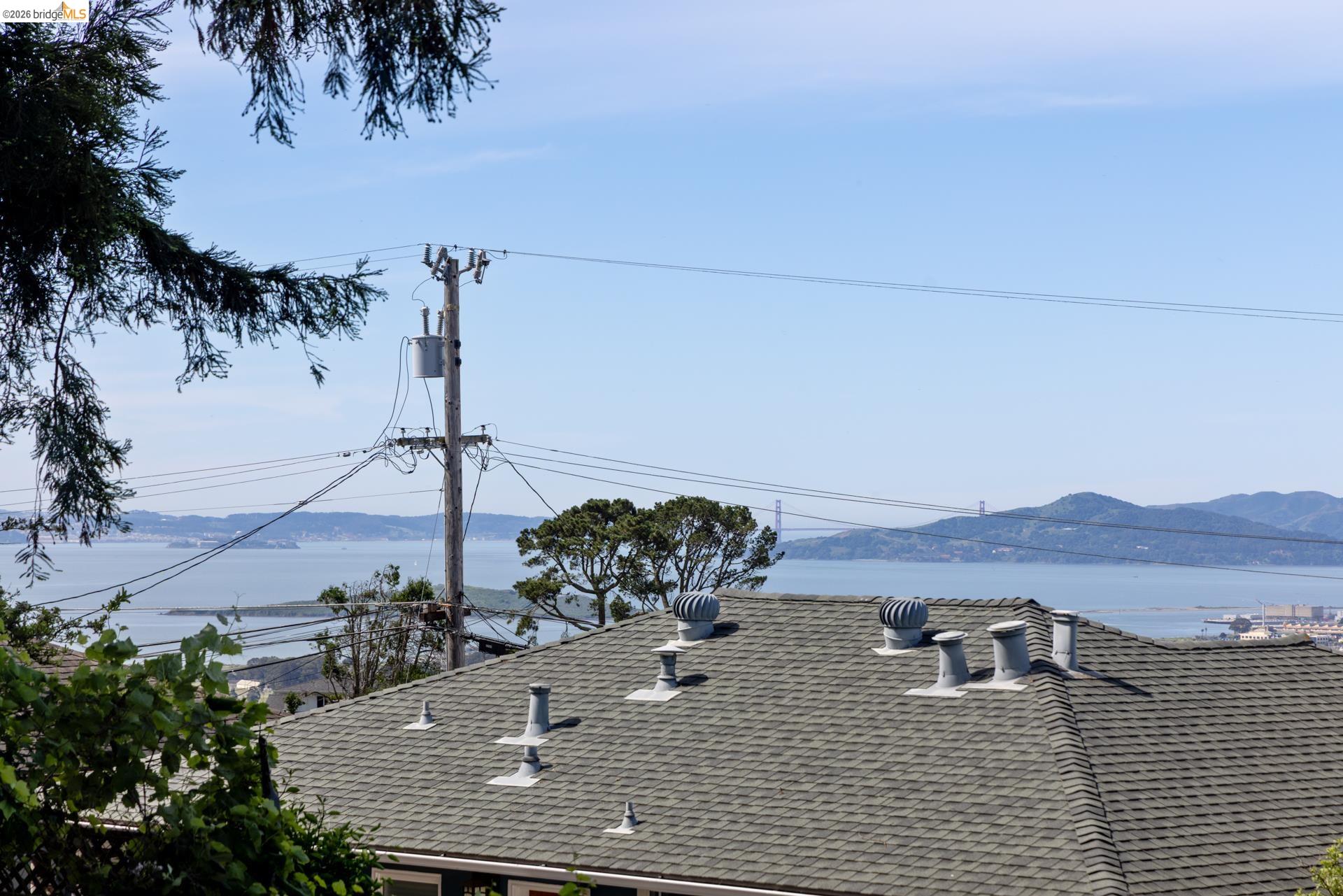 Detail Gallery Image 44 of 57 For 6808 Del Monte Ave, Richmond,  CA 94805 - 4 Beds | 2 Baths