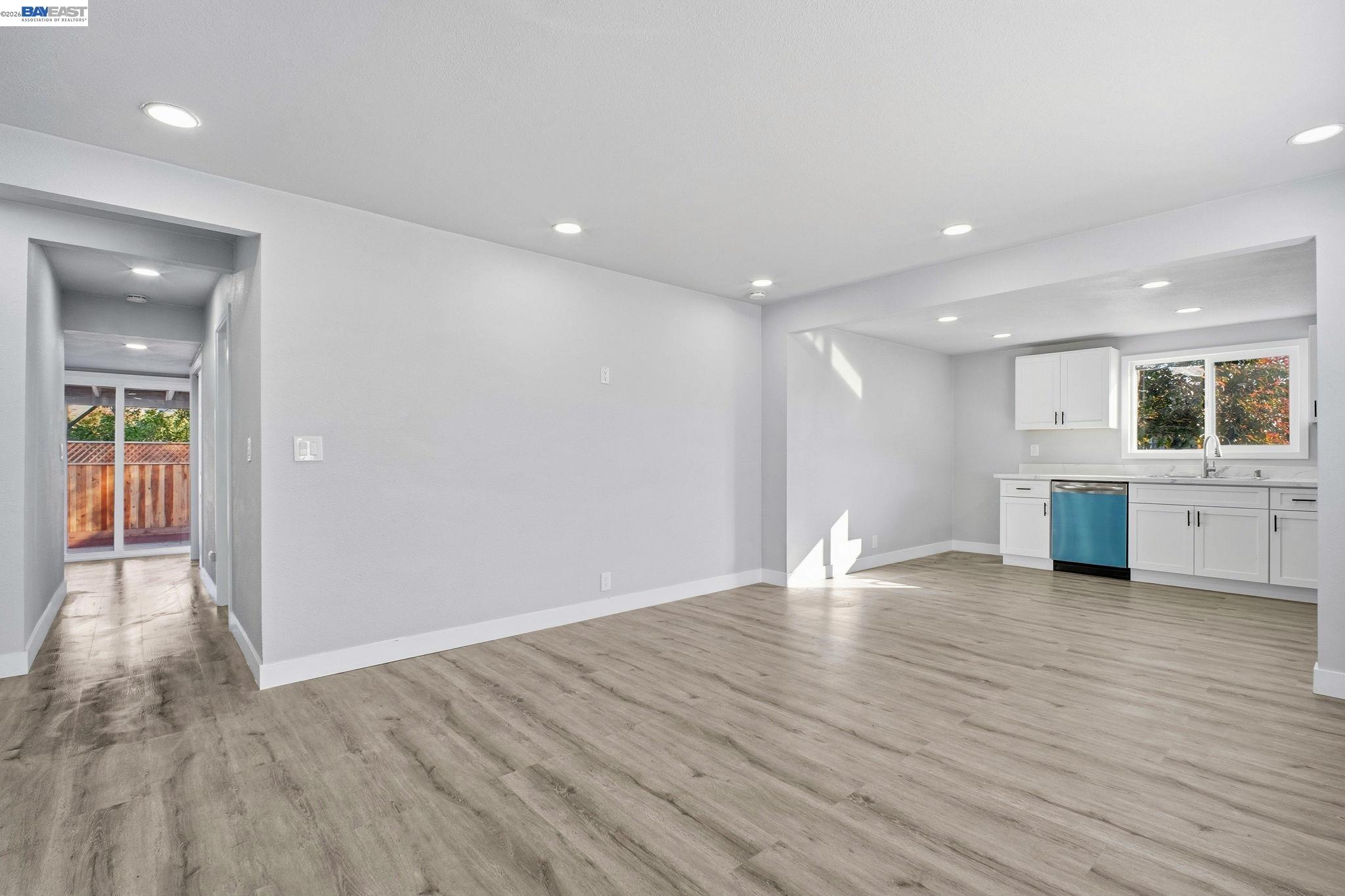 Detail Gallery Image 5 of 32 For 38016 Vallejo St, Fremont,  CA 94536 - 3 Beds | 2 Baths