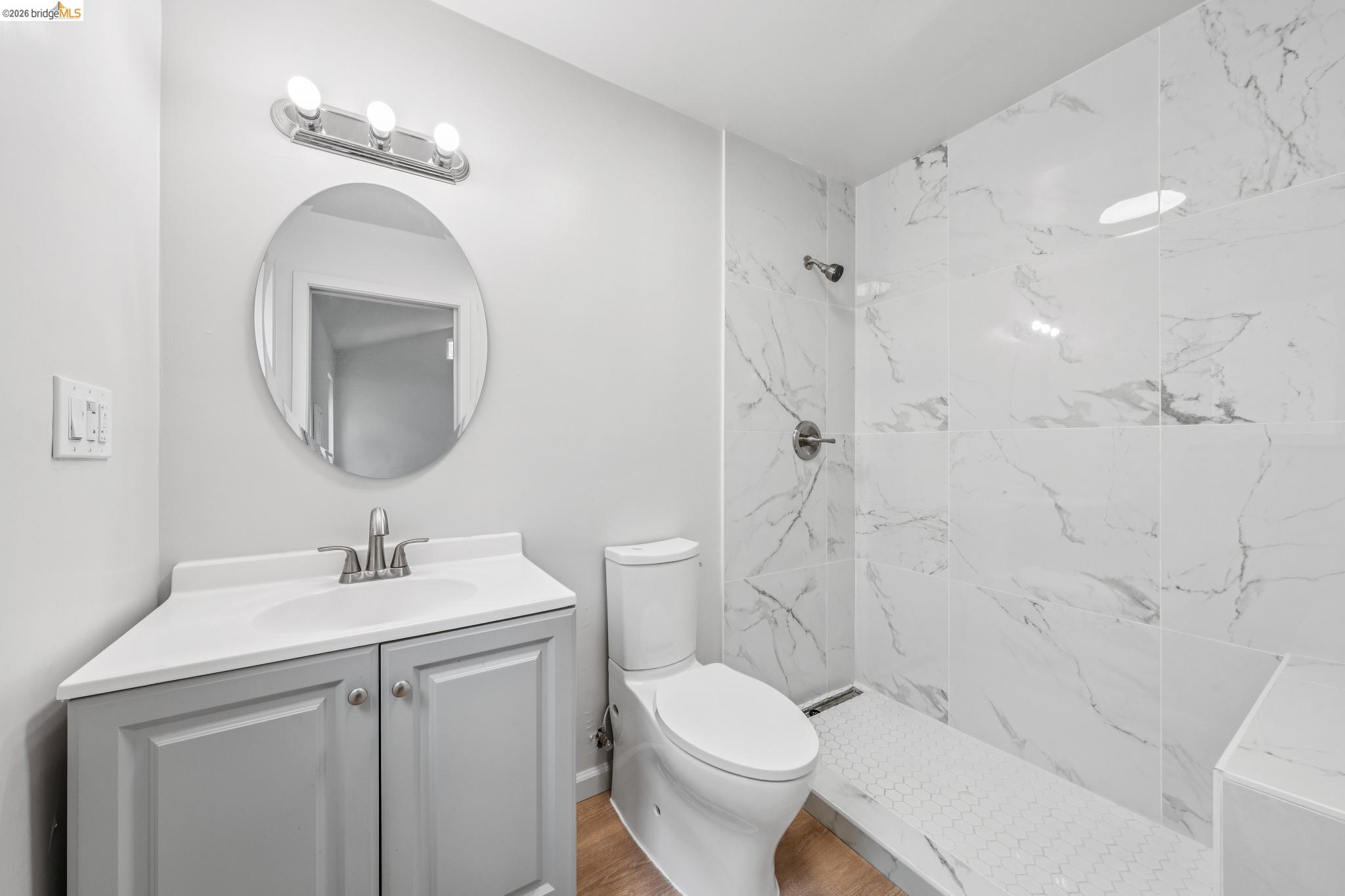 Detail Gallery Image 28 of 32 For 3056 Roxbury Avenue, Oakland,  CA 94605 - 4 Beds | 2/1 Baths