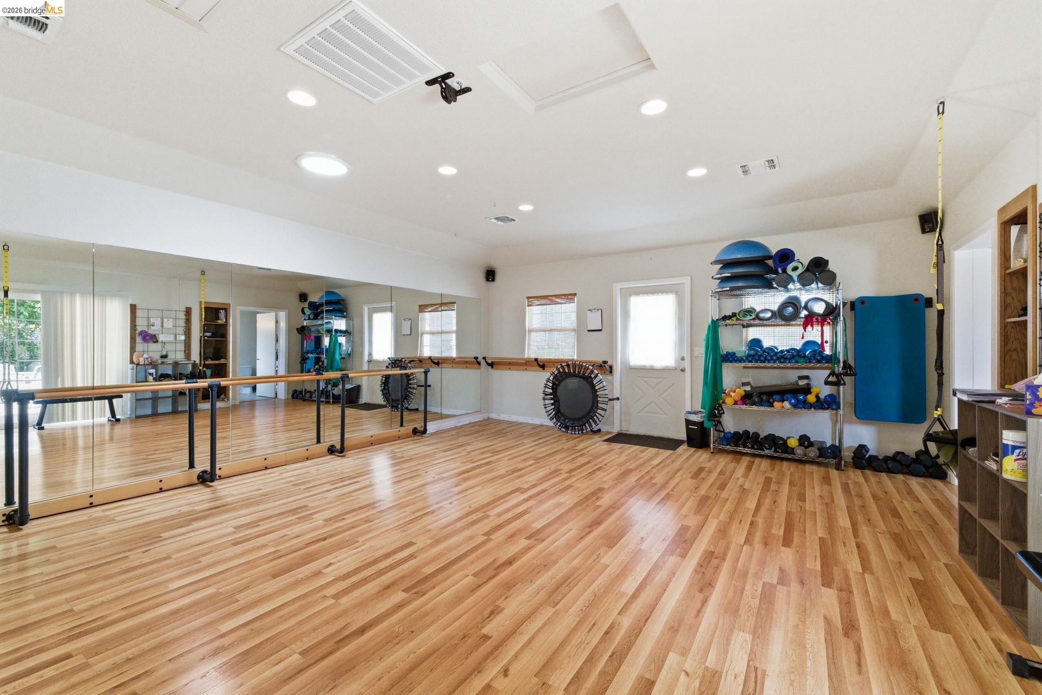 Detail Gallery Image 9 of 36 For 137 S Shepherd St, Sonora,  CA 95370 - – Beds | – Baths