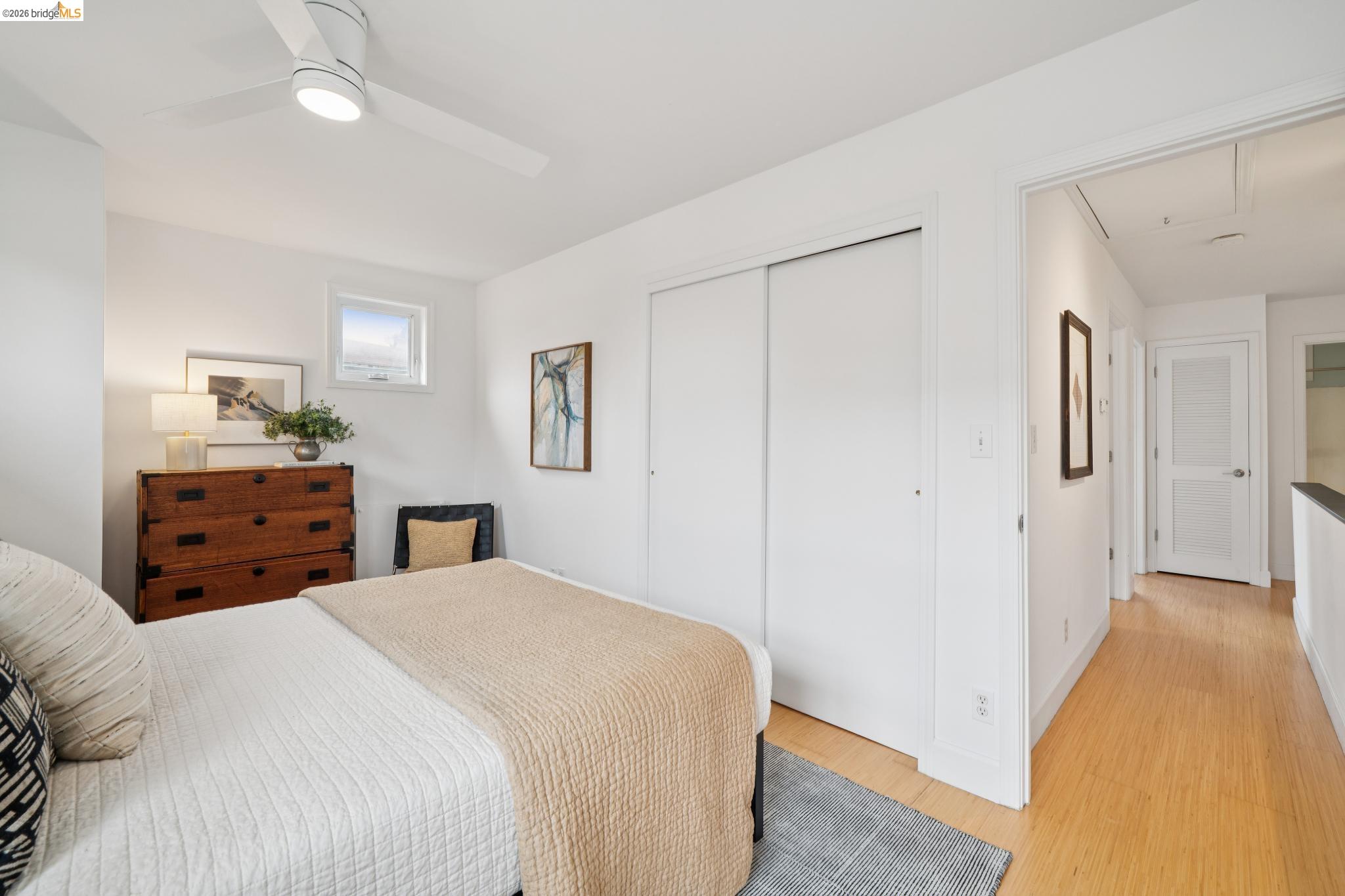 Detail Gallery Image 24 of 42 For 480 42nd St #E,  Oakland,  CA 94609 - 3 Beds | 1/1 Baths