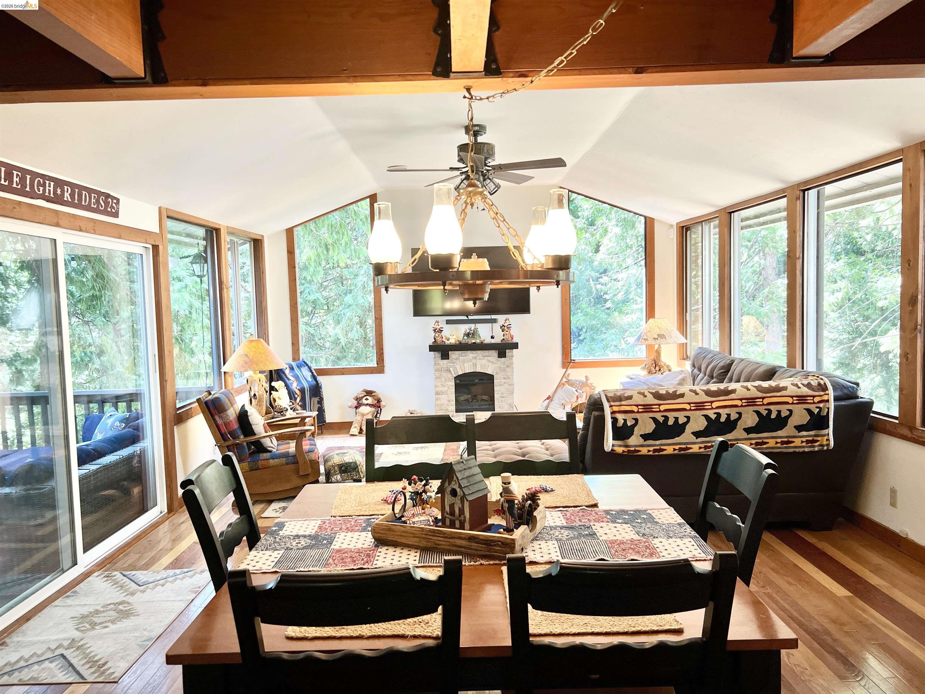 Front Image Thumbnail for EB41129231