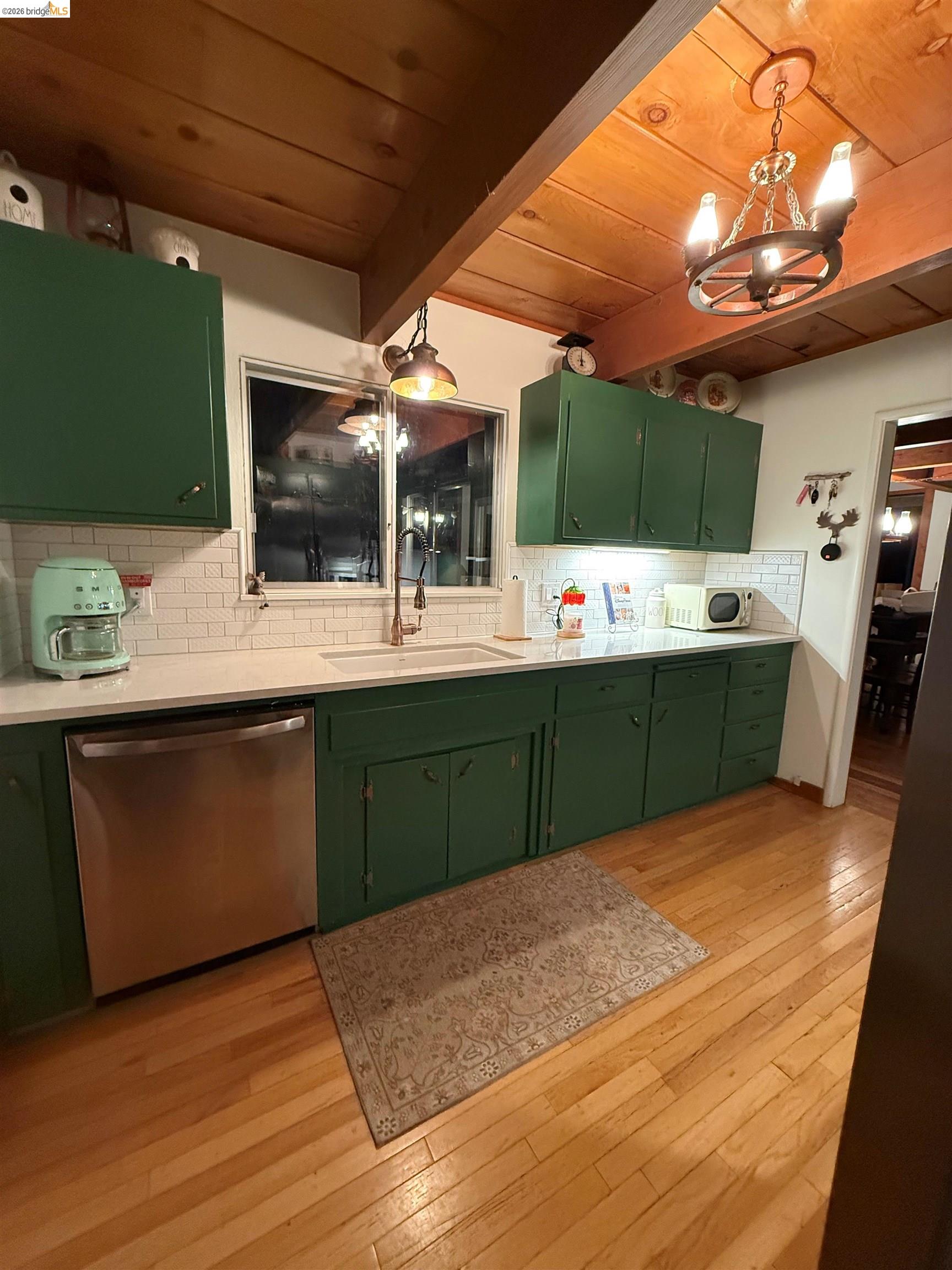 Detail Gallery Image 9 of 35 For 24086 Lama Hisum Rd, Mi Wuk Village,  CA 95346 - 3 Beds | 2 Baths