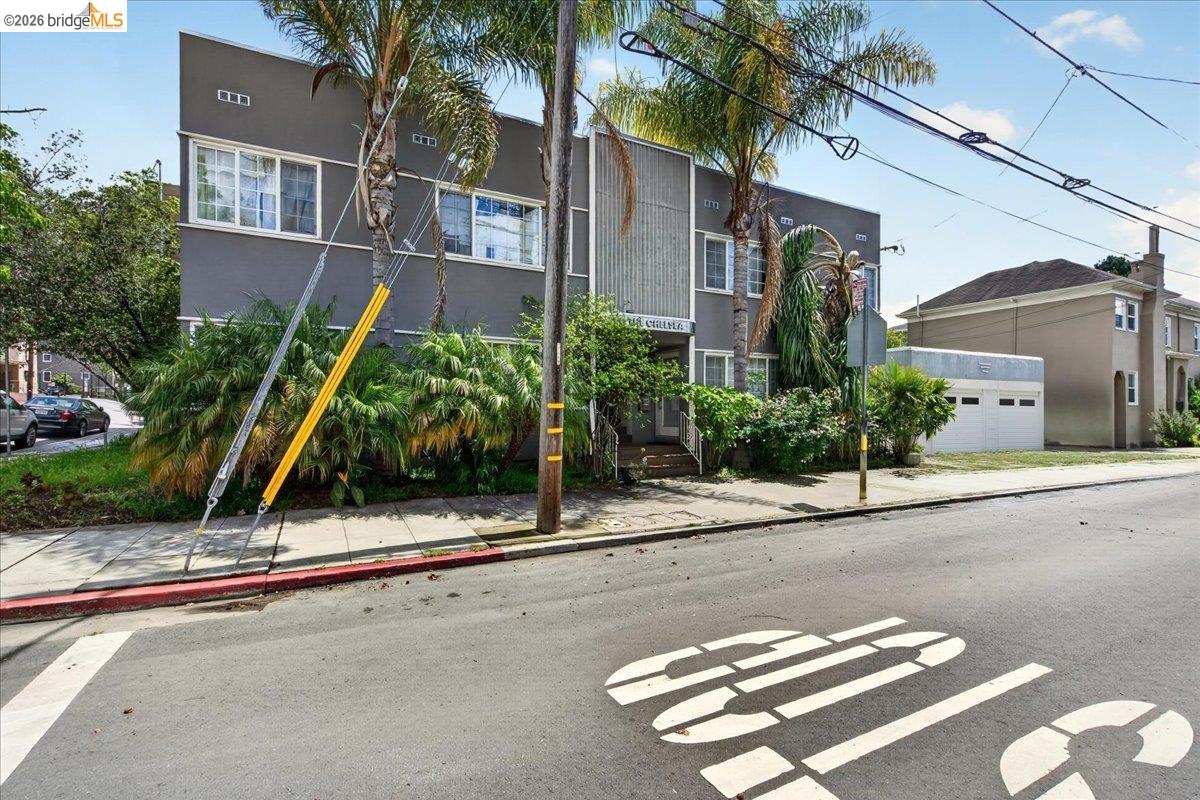 Photo #4: 41129232 Listing: Photo #4