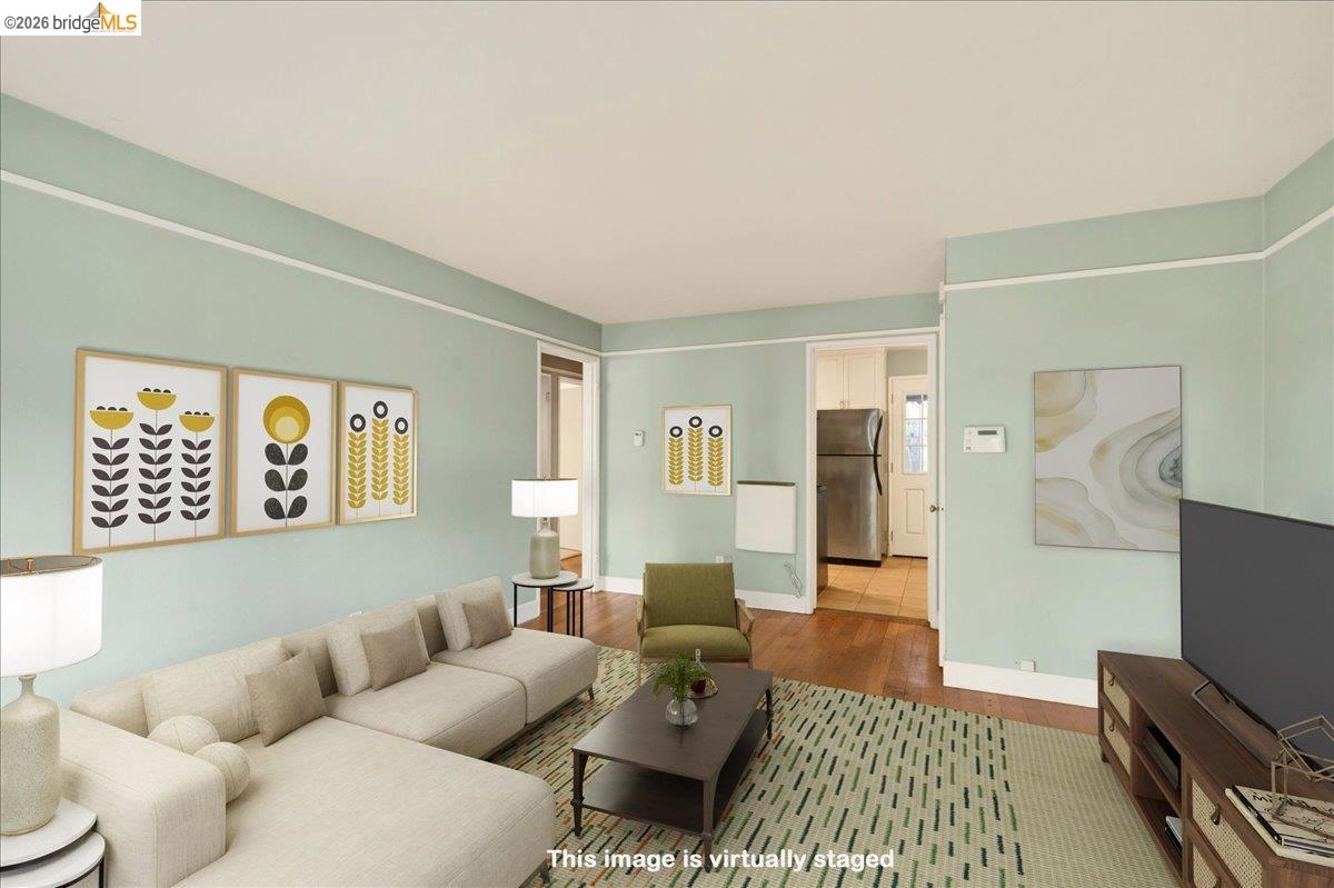 Photo #7: 41129232 Listing: Photo #7