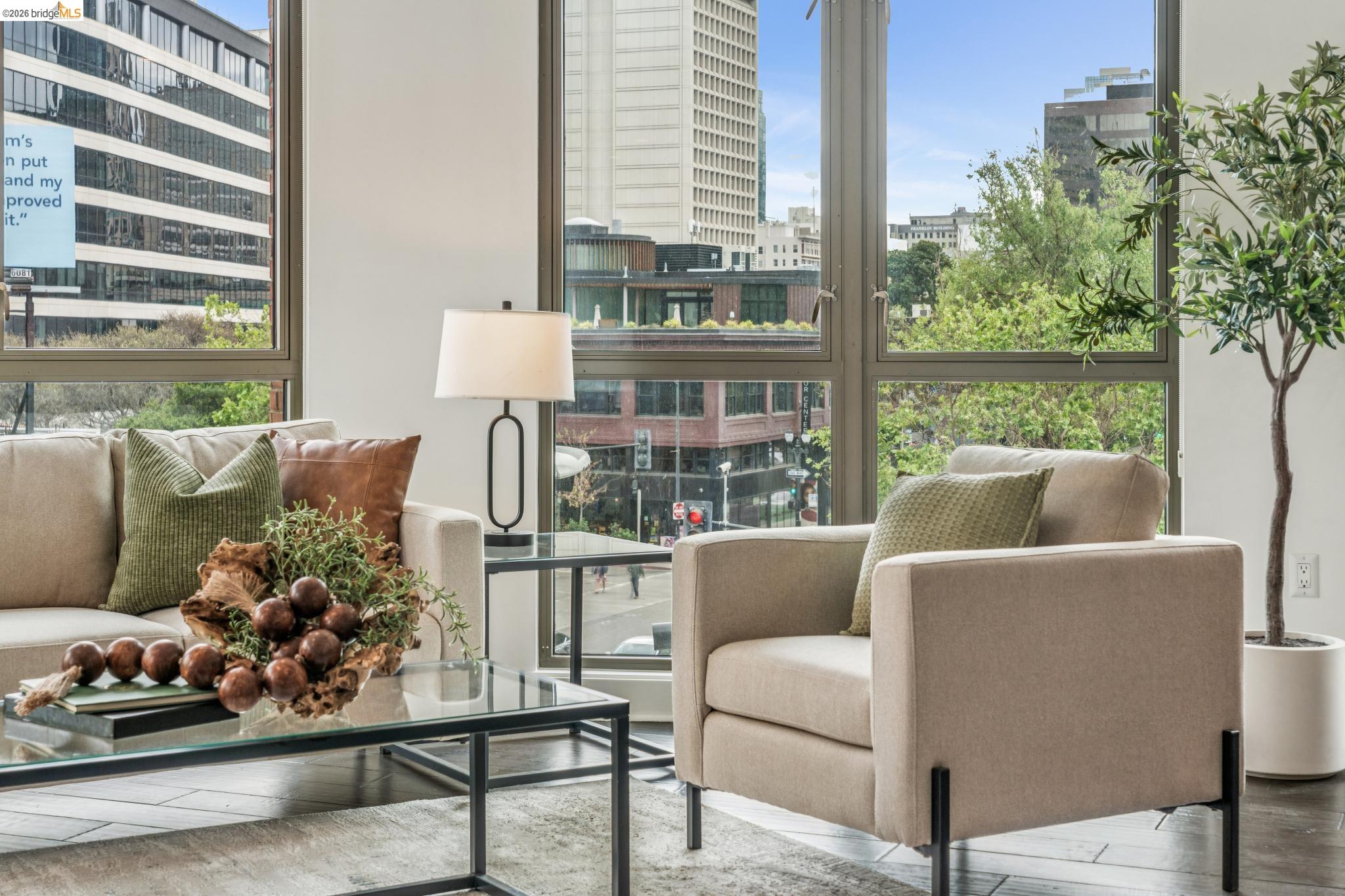 Photo #8: 41129233 Listing: Photo #8