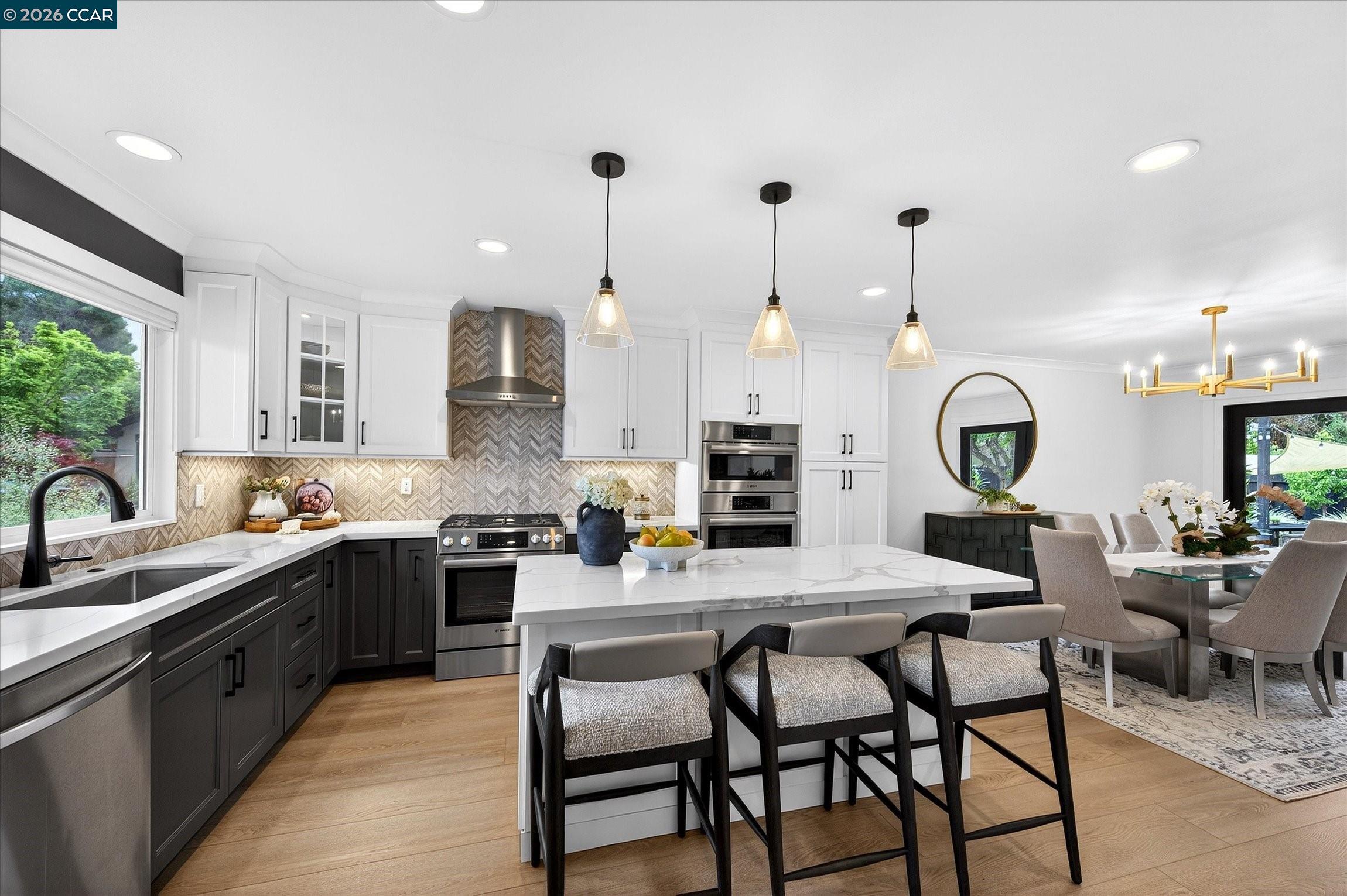 Detail Gallery Image 12 of 39 For 1033 Woodstock Ct, Walnut Creek,  CA 94598 - 4 Beds | 3 Baths