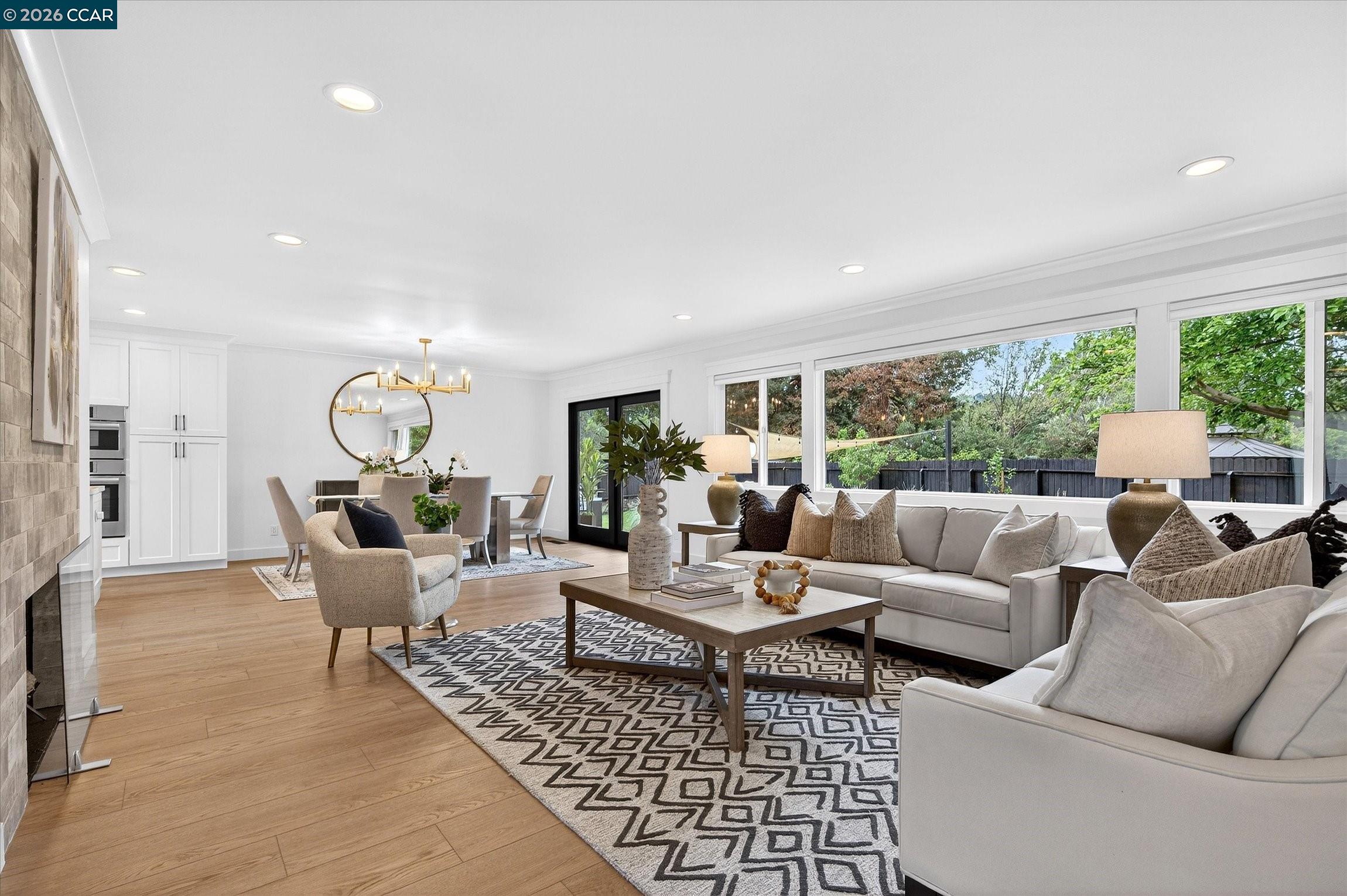 Detail Gallery Image 13 of 48 For 1033 Woodstock Ct, Walnut Creek,  CA 94598 - 4 Beds | 3 Baths