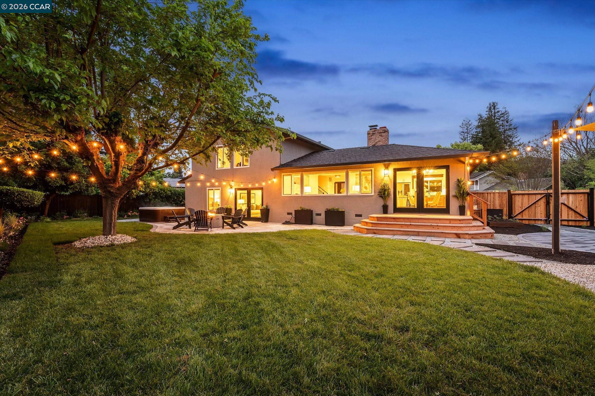 Detail Gallery Image 3 of 48 For 1033 Woodstock Ct, Walnut Creek,  CA 94598 - 4 Beds | 3 Baths