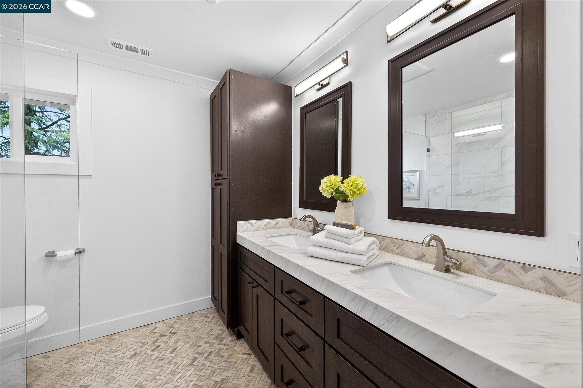 Detail Gallery Image 36 of 48 For 1033 Woodstock Ct, Walnut Creek,  CA 94598 - 4 Beds | 3 Baths