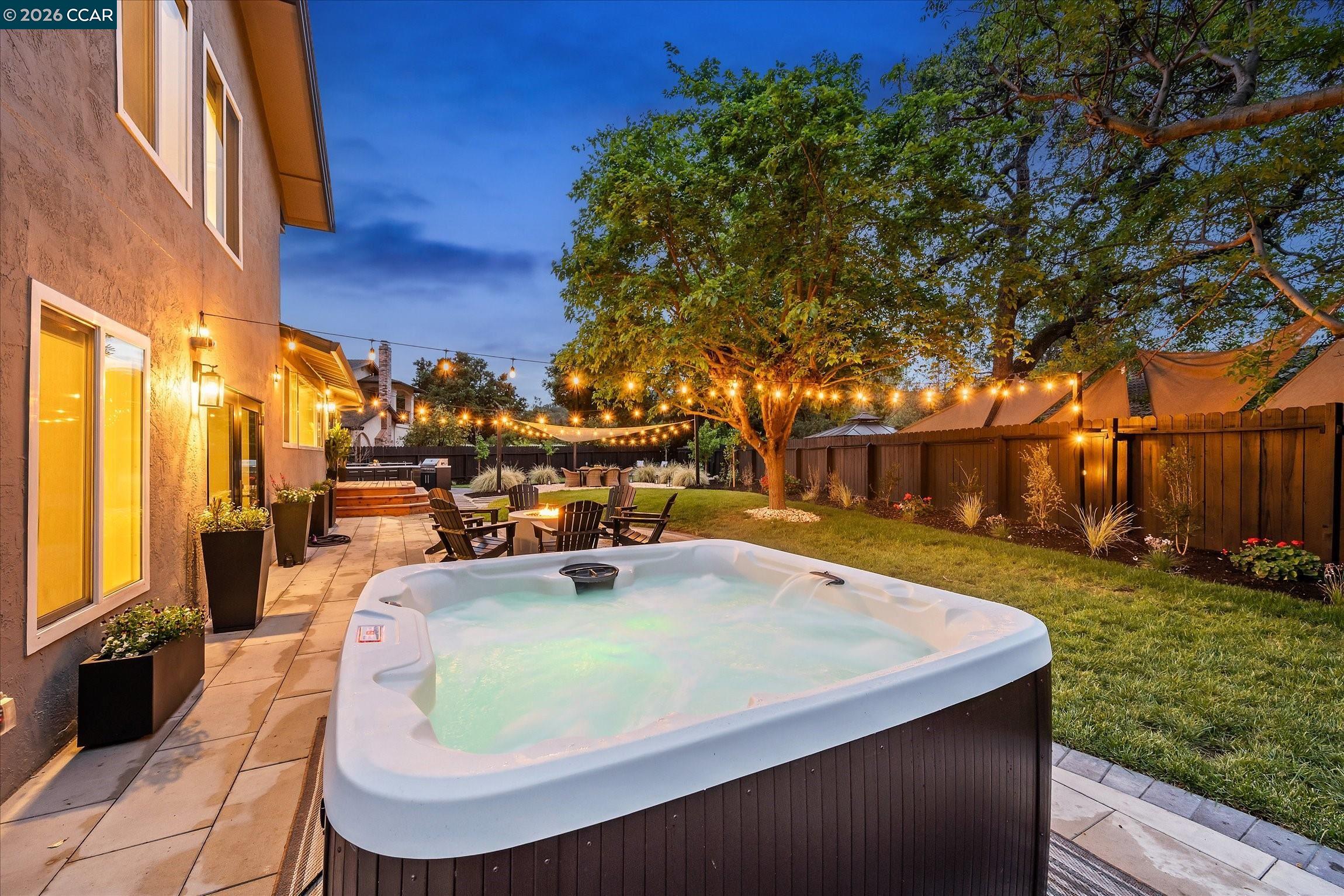 Detail Gallery Image 8 of 48 For 1033 Woodstock Ct, Walnut Creek,  CA 94598 - 4 Beds | 3 Baths