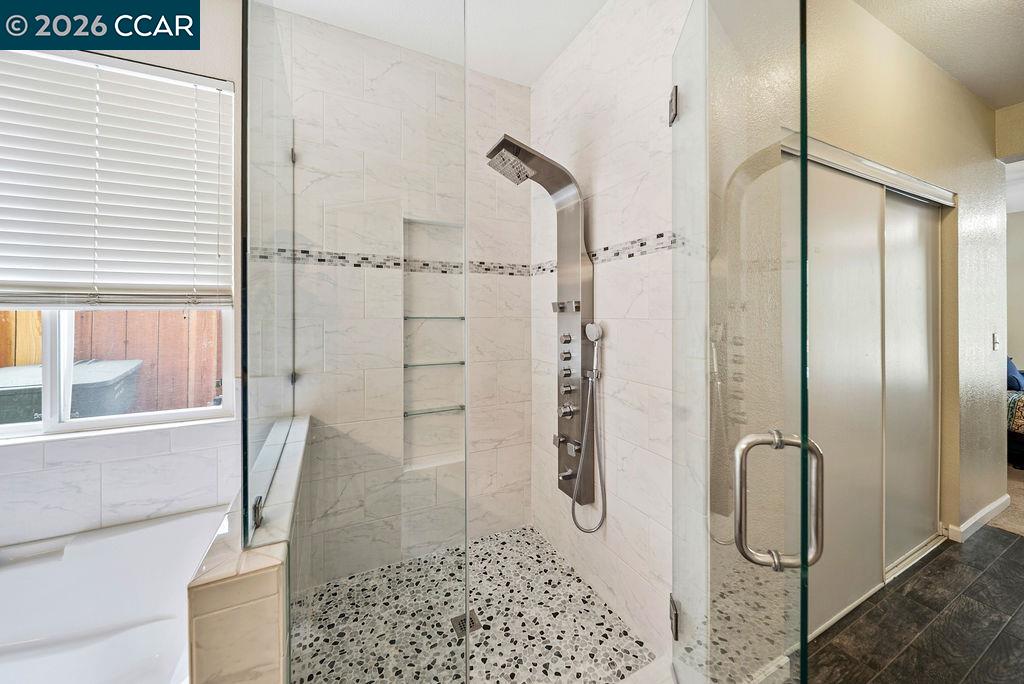 Detail Gallery Image 23 of 52 For 1065 Dawnview Ct, Pittsburg,  CA 94565 - 6 Beds | 2/1 Baths