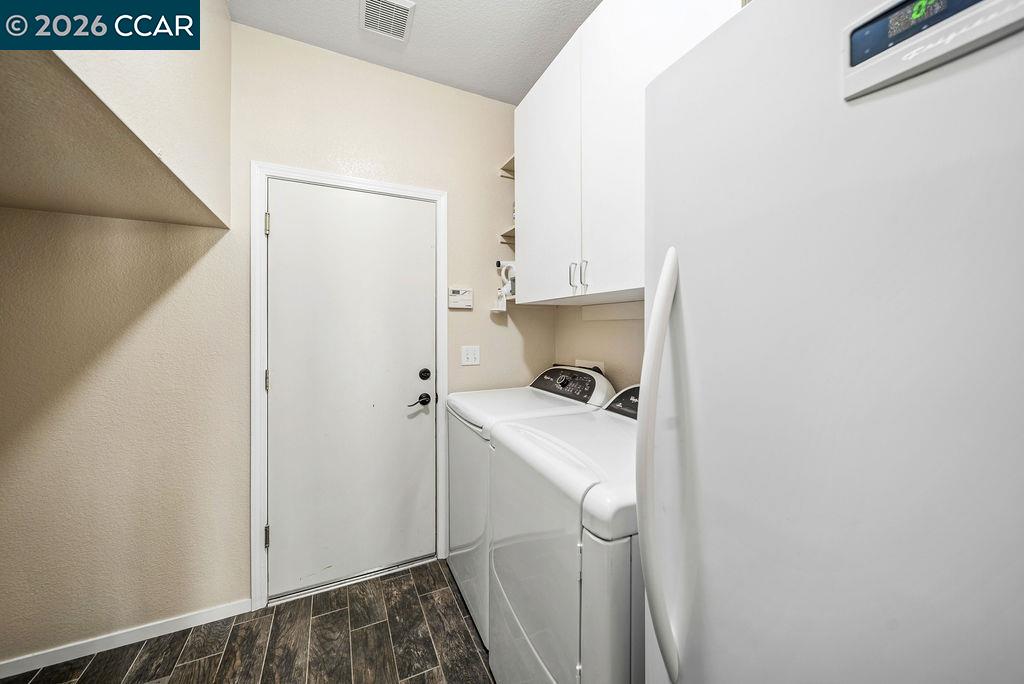 Detail Gallery Image 25 of 52 For 1065 Dawnview Ct, Pittsburg,  CA 94565 - 6 Beds | 2/1 Baths