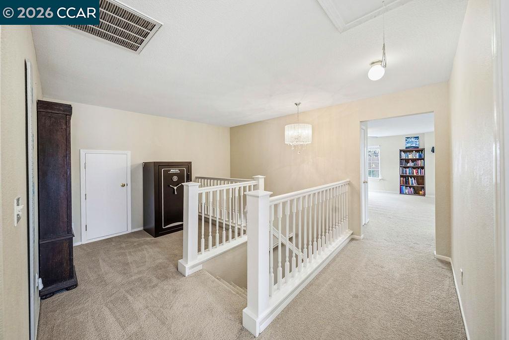 Detail Gallery Image 27 of 52 For 1065 Dawnview Ct, Pittsburg,  CA 94565 - 6 Beds | 2/1 Baths