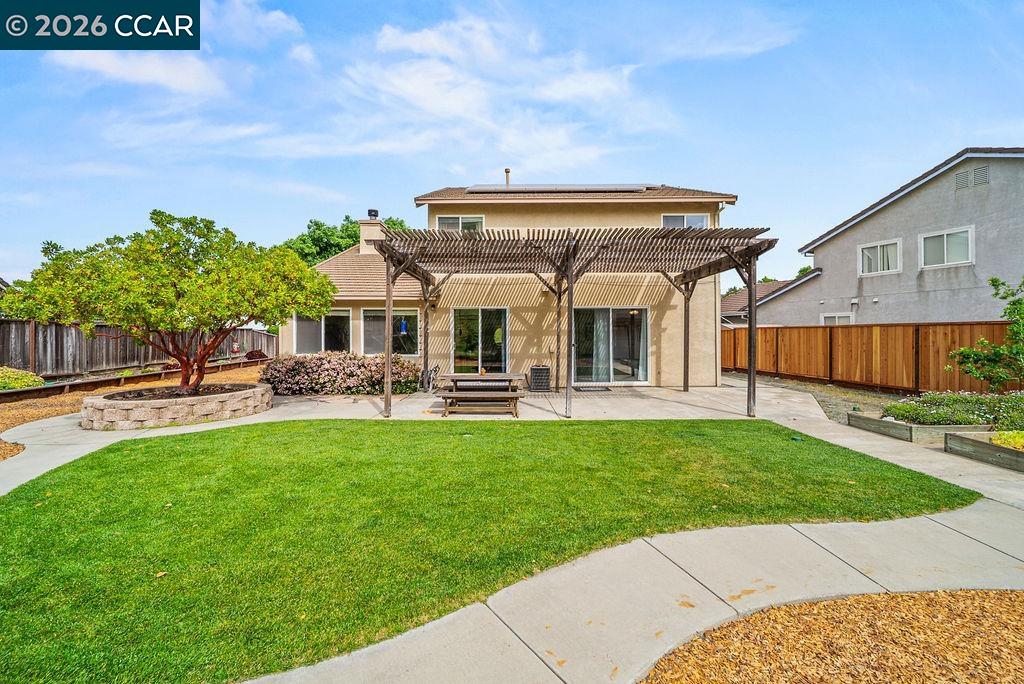 Detail Gallery Image 43 of 52 For 1065 Dawnview Ct, Pittsburg,  CA 94565 - 6 Beds | 2/1 Baths