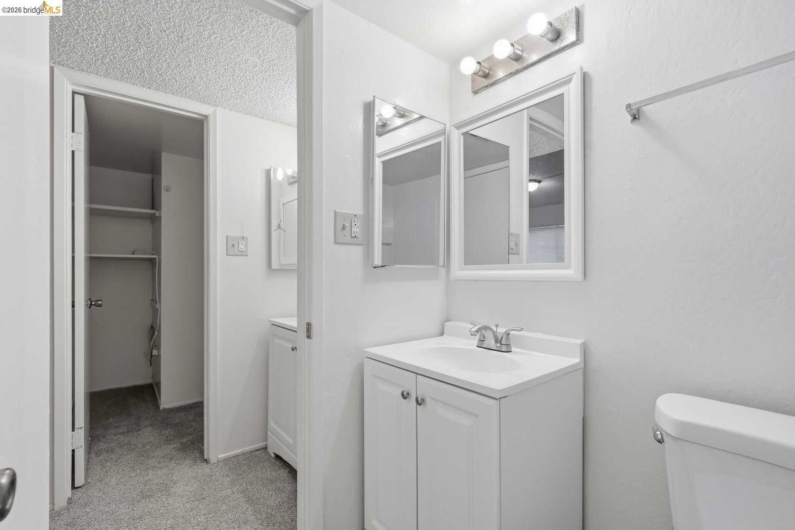 Detail Gallery Image 16 of 25 For 355 Parkview Ter #D1,  Vallejo,  CA 94589 - 2 Beds | 1 Baths