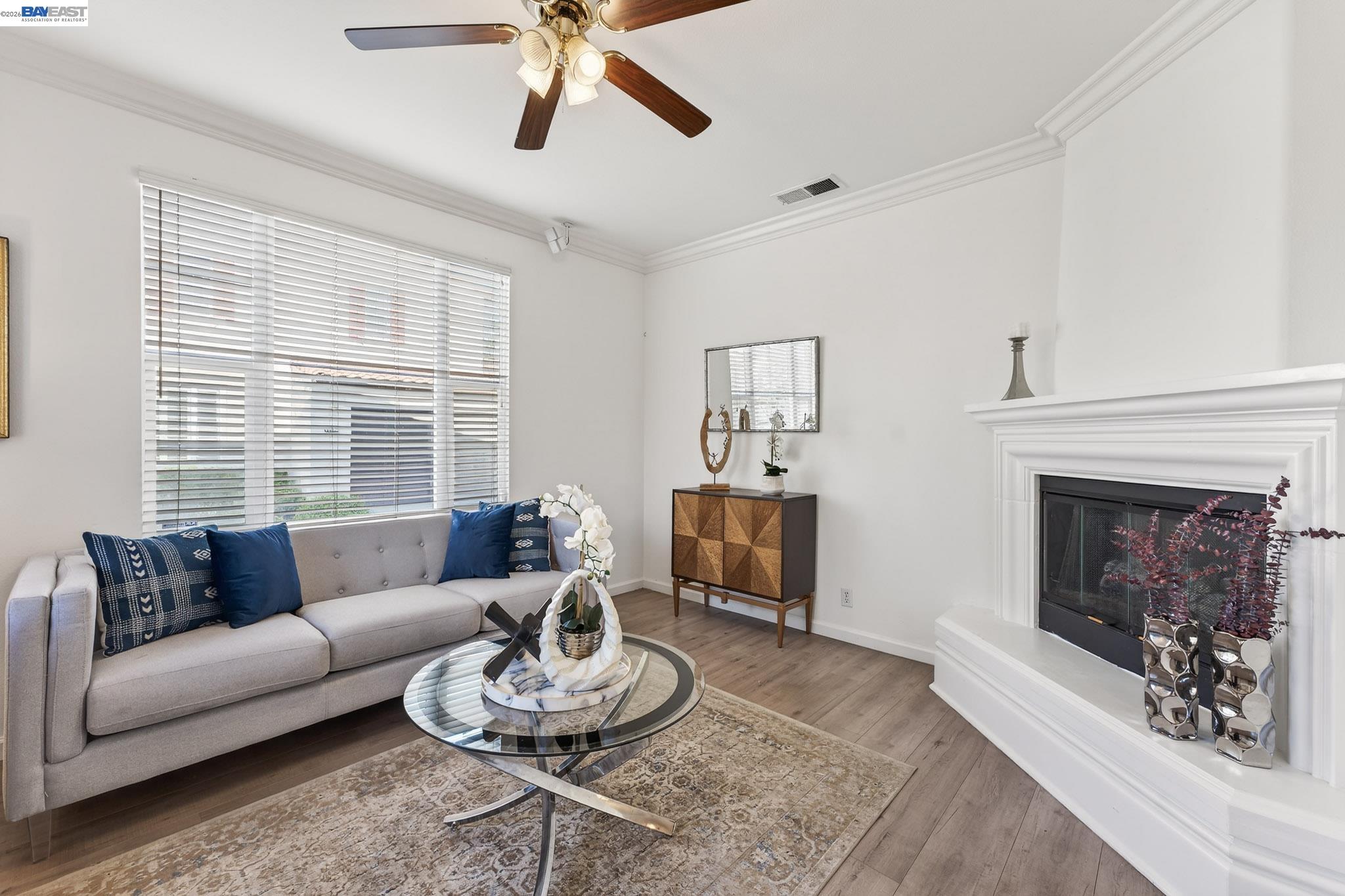 Detail Gallery Image 5 of 33 For 9831 Belladonna Dr, San Ramon,  CA 94582 - 3 Beds | 2/1 Baths