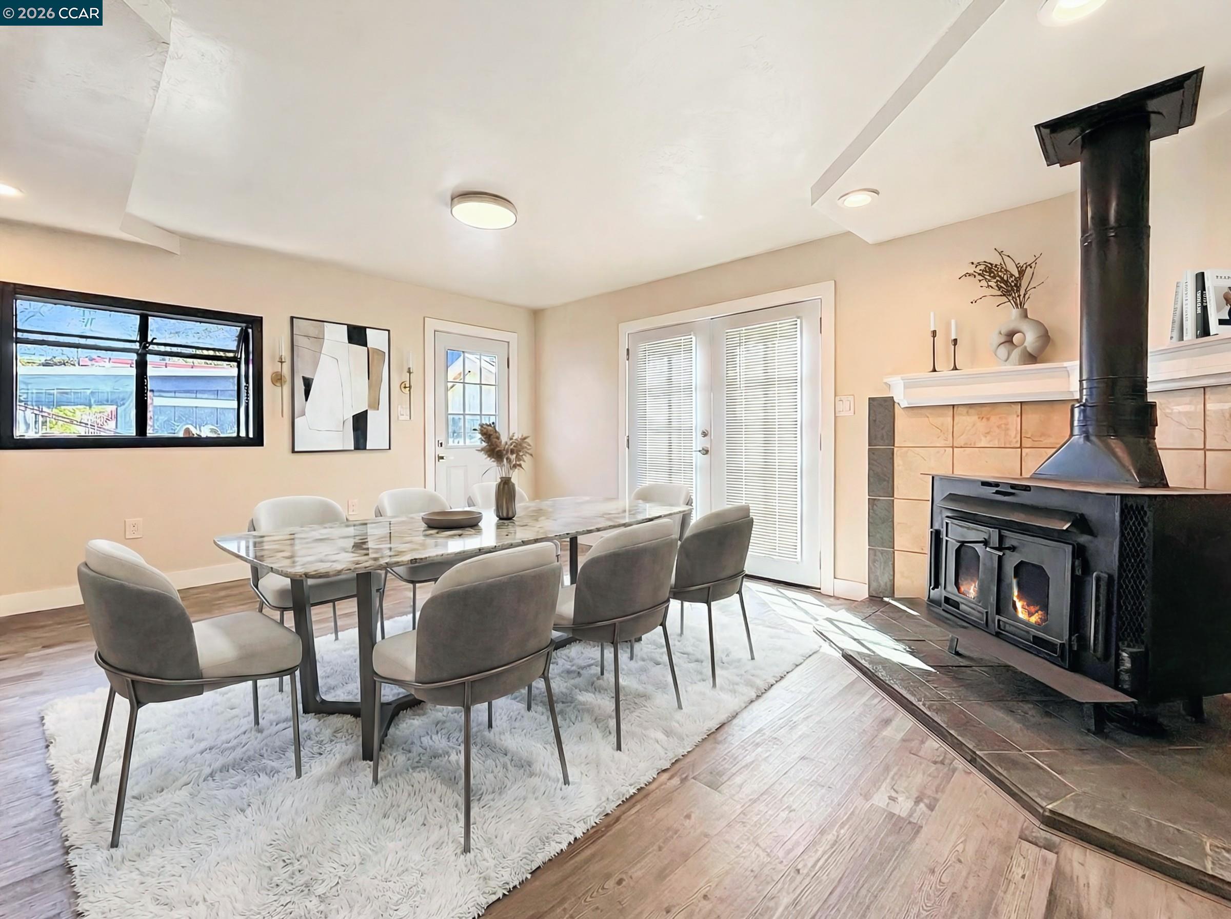 Detail Gallery Image 11 of 30 For 1716 Estudillo St, Martinez,  CA 94553 - 3 Beds | 2 Baths