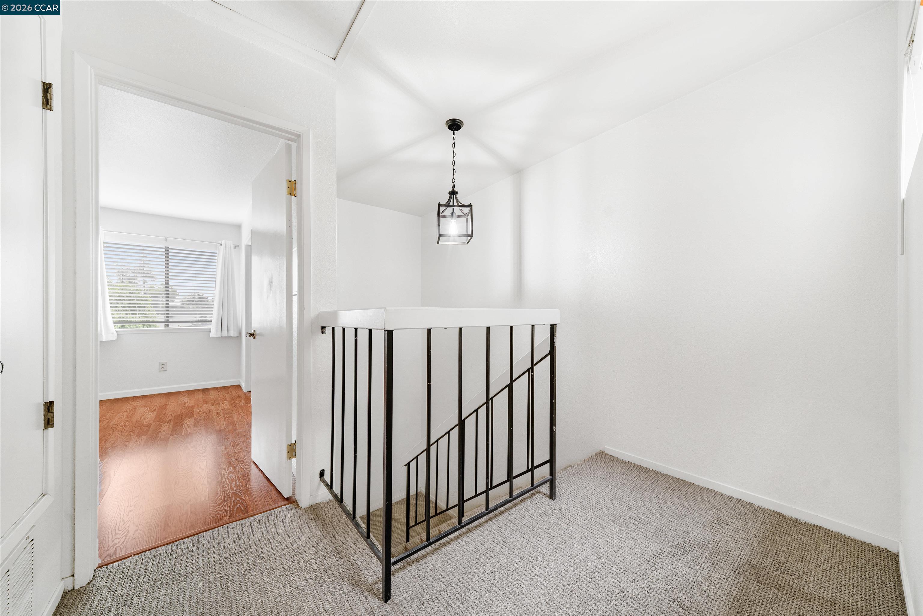 Detail Gallery Image 17 of 37 For 2055 Sierra Rd #106,  Concord,  CA 94518 - 2 Beds | 1/1 Baths