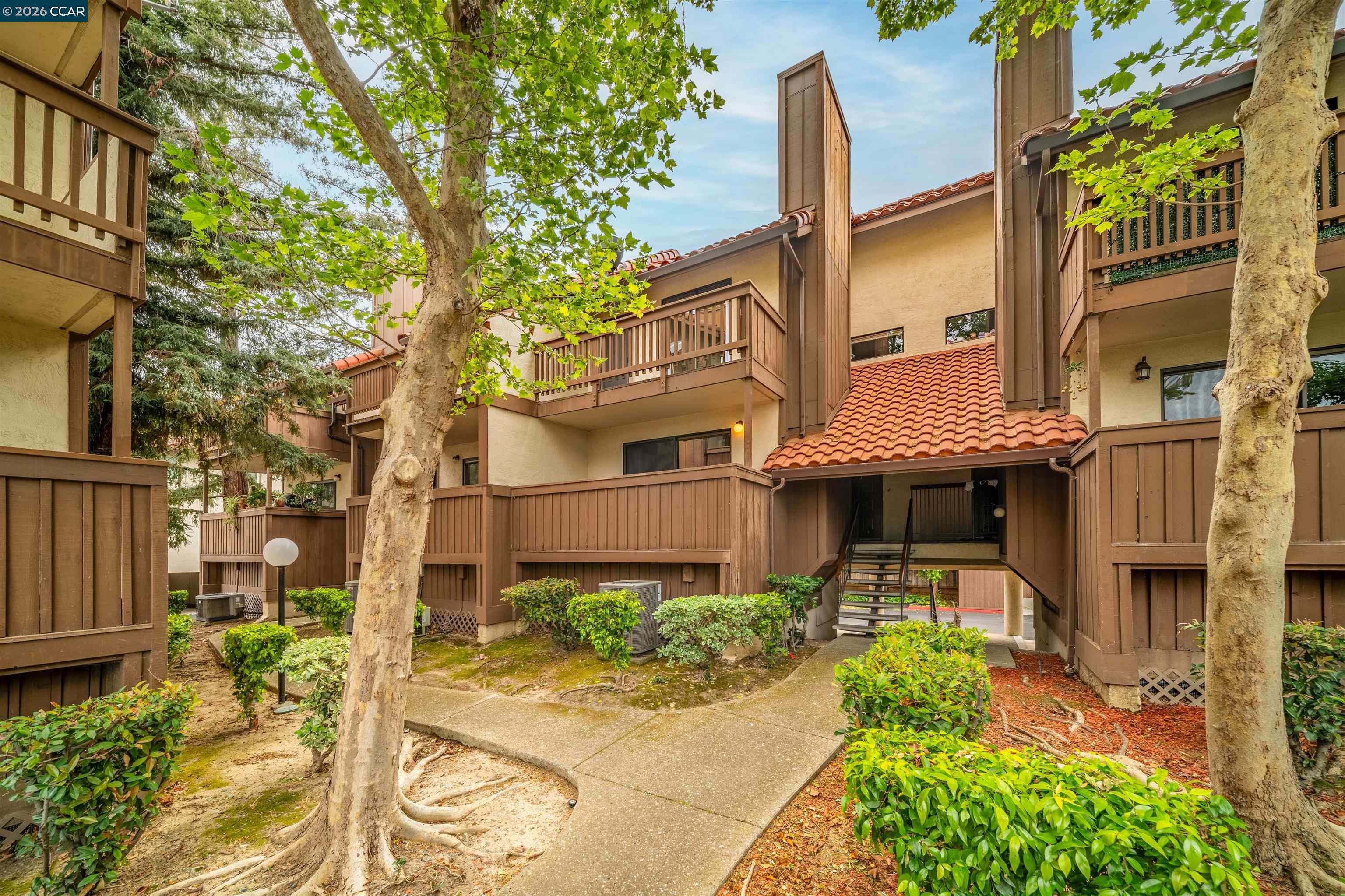 Detail Gallery Image 37 of 37 For 2055 Sierra Rd #106,  Concord,  CA 94518 - 2 Beds | 1/1 Baths