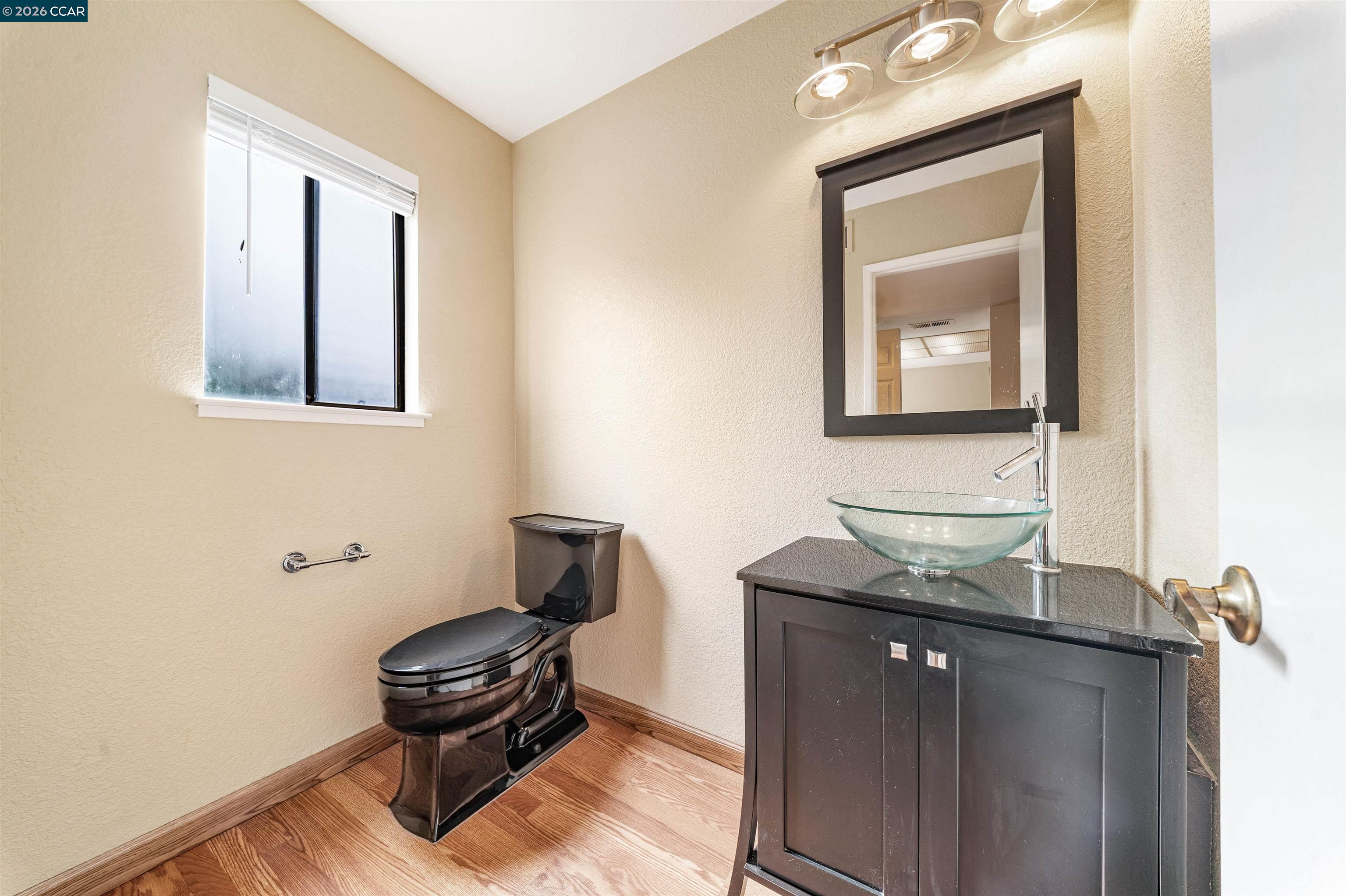 Photo #10: 41129240 Listing: Photo #10