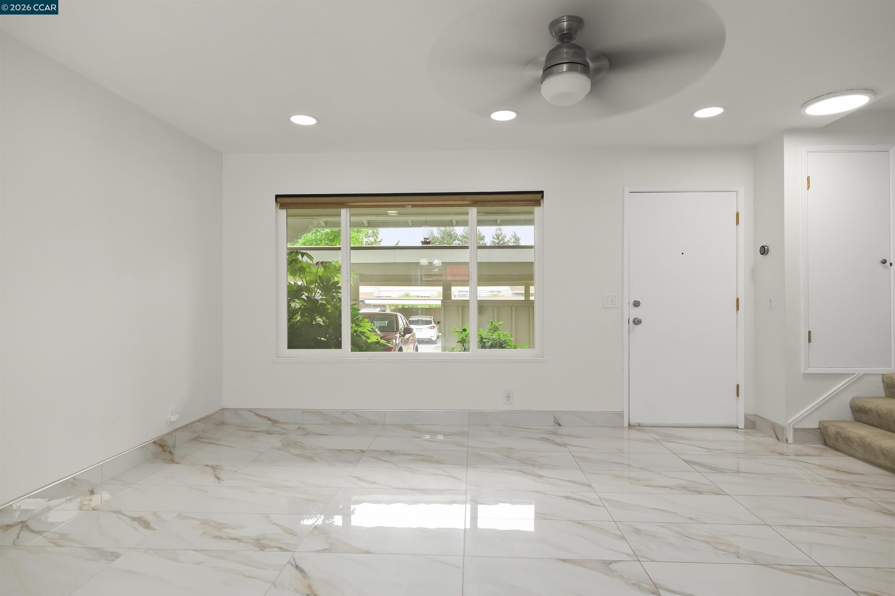 Detail Gallery Image 3 of 31 For 560 La Copita Ct, San Ramon,  CA 94583 - 3 Beds | 1/1 Baths