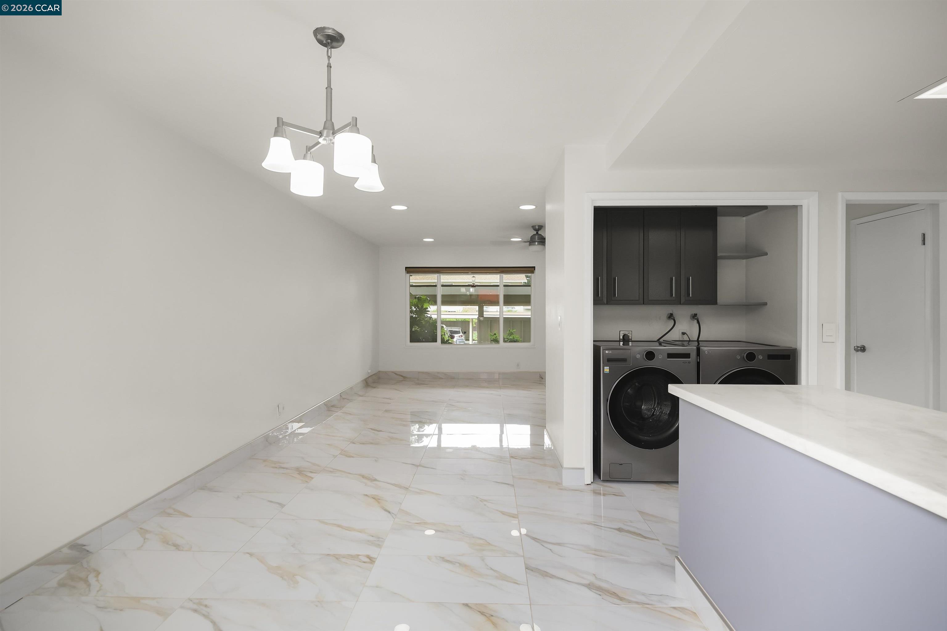 Detail Gallery Image 8 of 31 For 560 La Copita Ct, San Ramon,  CA 94583 - 3 Beds | 1/1 Baths