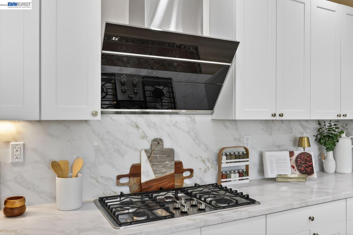 Detail Gallery Image 18 of 57 For 2024 Fitzgerald Way, Brentwood,  CA 94513 - 5 Beds | 3/1 Baths