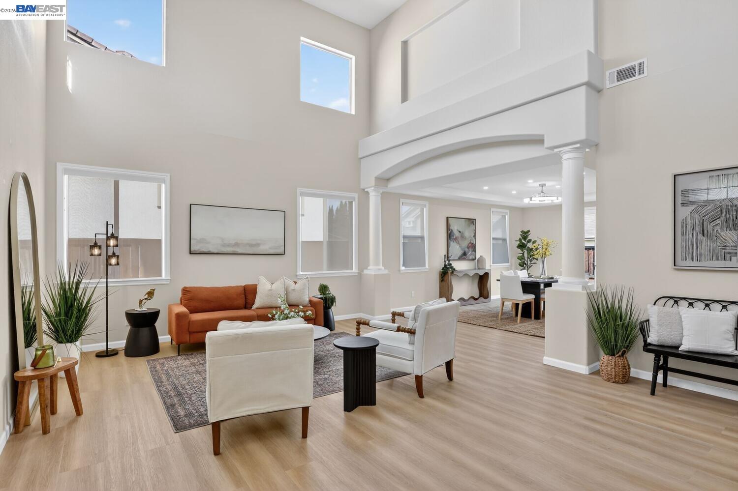 Detail Gallery Image 5 of 57 For 2024 Fitzgerald Way, Brentwood,  CA 94513 - 5 Beds | 3/1 Baths