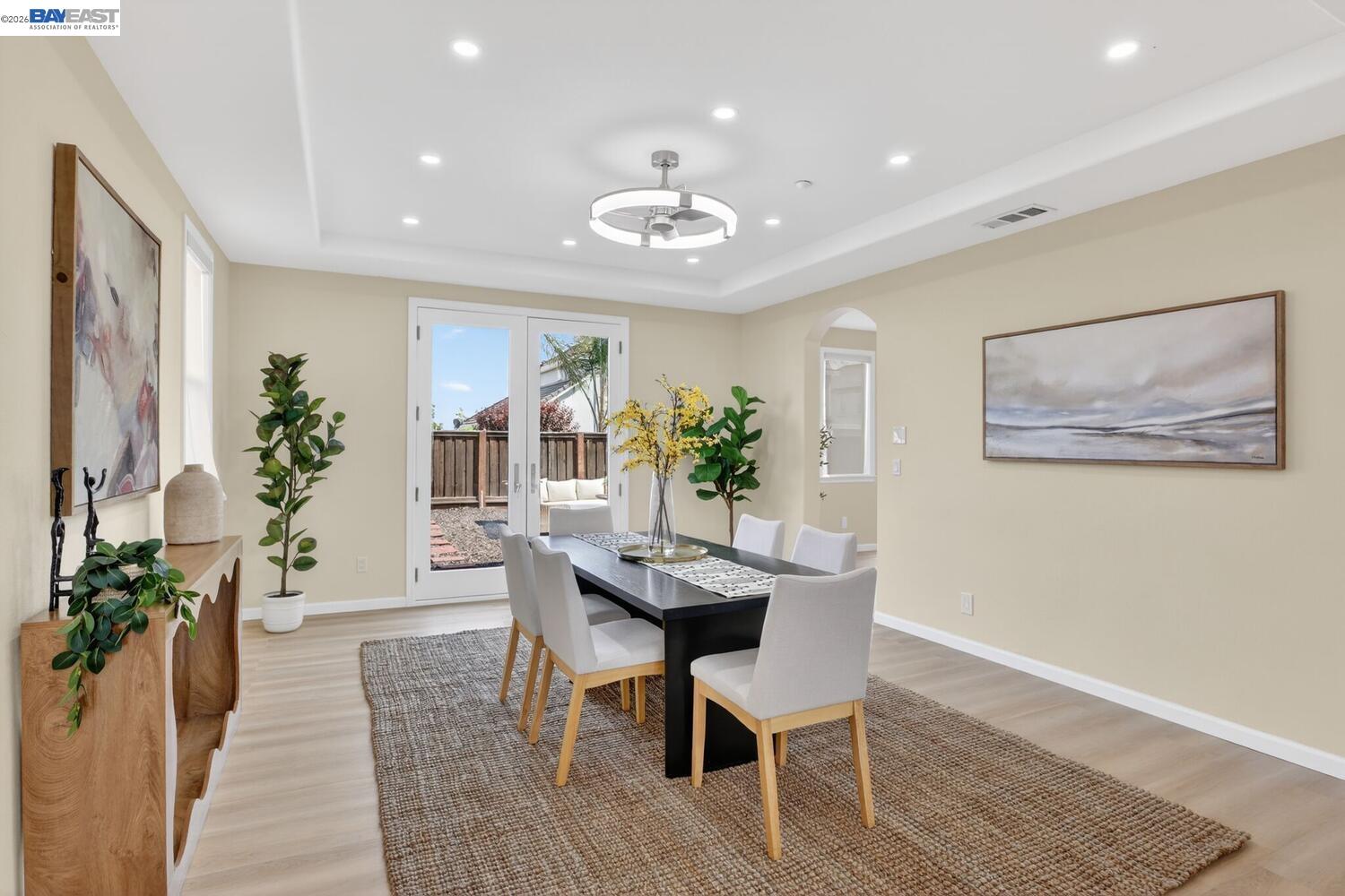 Detail Gallery Image 10 of 57 For 2024 Fitzgerald Way, Brentwood,  CA 94513 - 5 Beds | 3/1 Baths