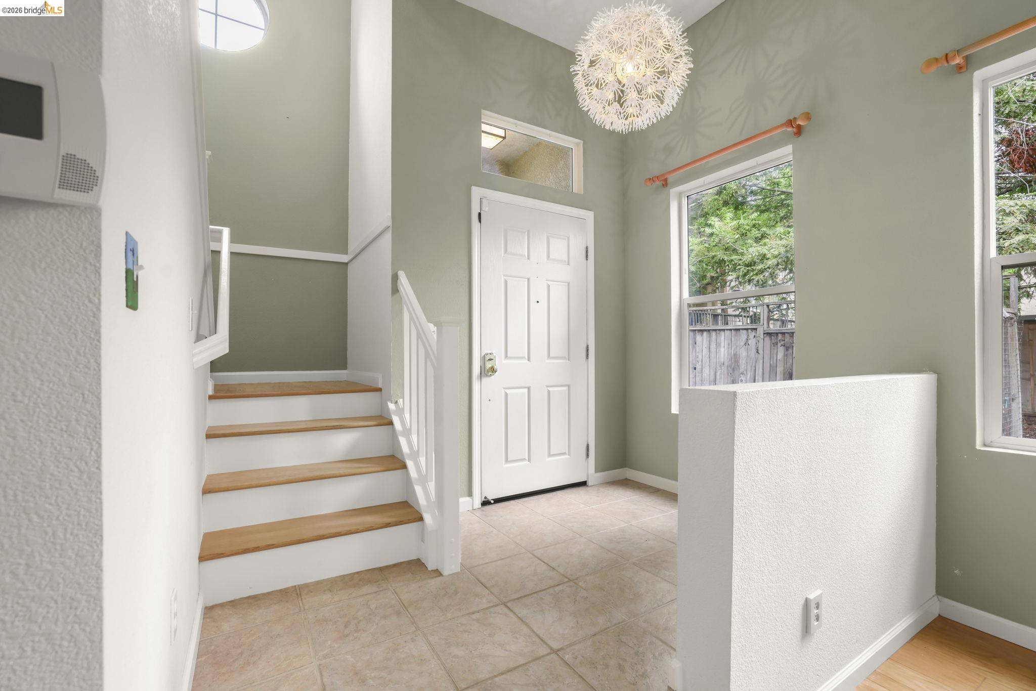 Detail Gallery Image 27 of 38 For 1129 Brittany Hills Ct, Martinez,  CA 94553 - 4 Beds | 3 Baths