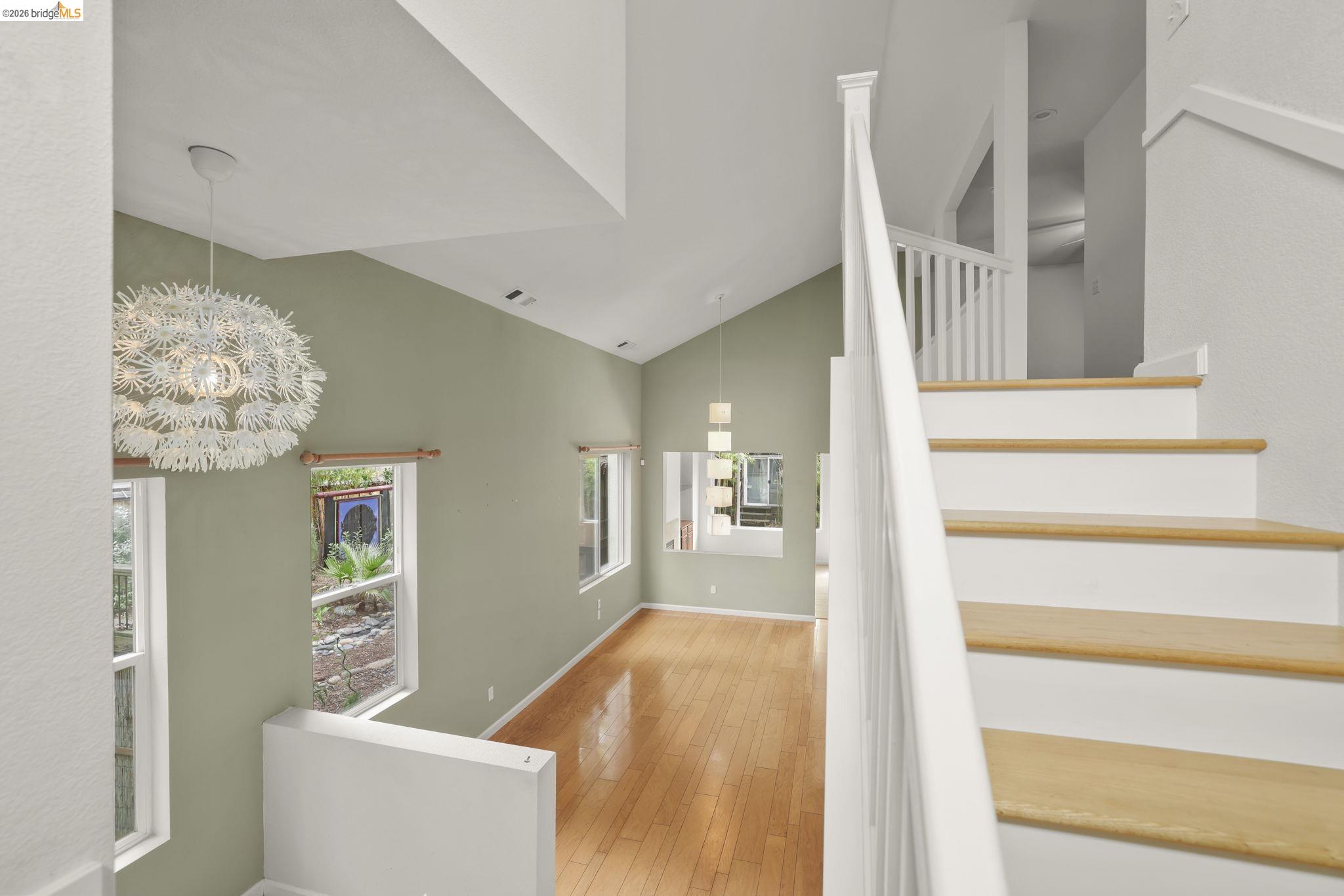 Detail Gallery Image 28 of 38 For 1129 Brittany Hills Ct, Martinez,  CA 94553 - 4 Beds | 3 Baths