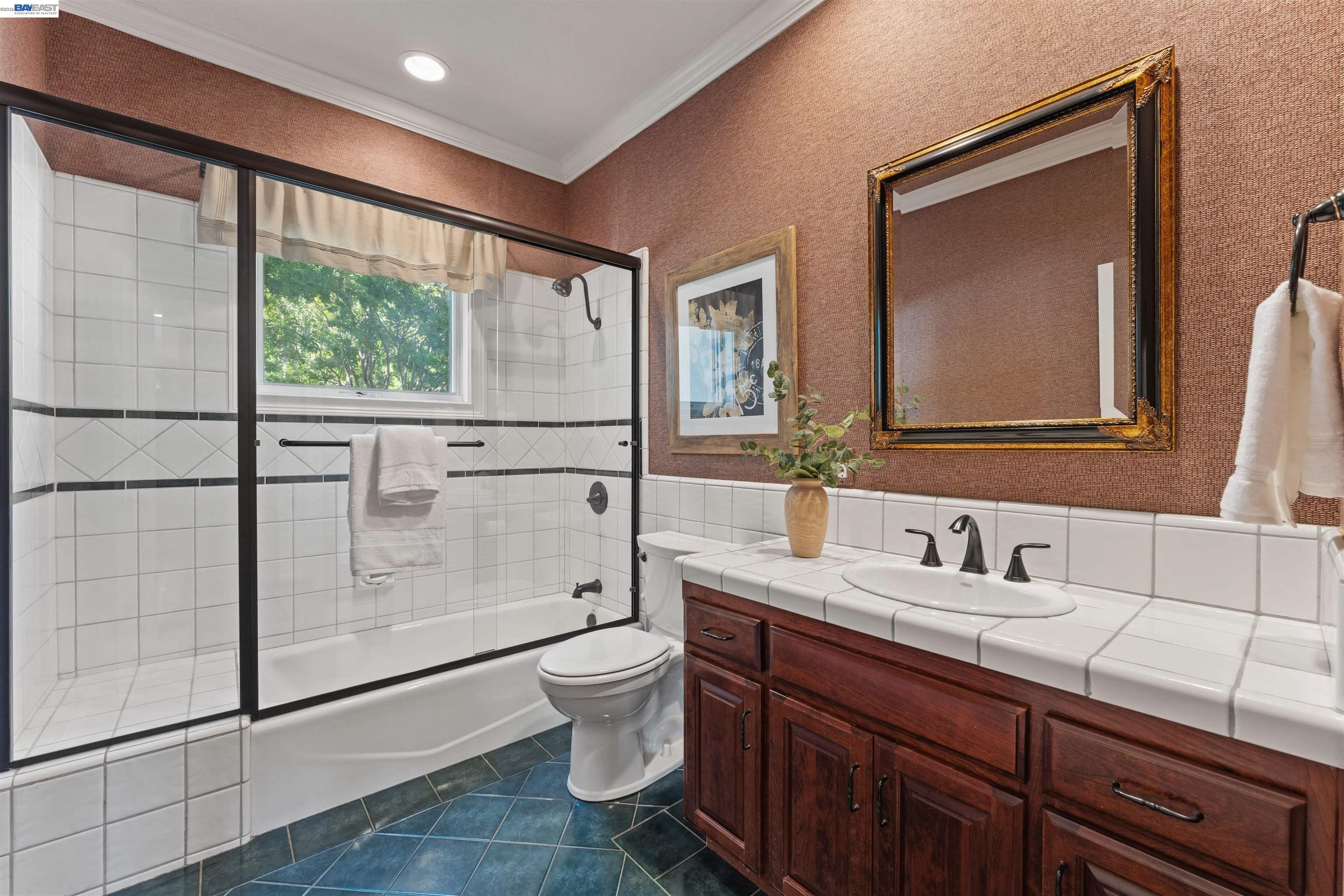 Detail Gallery Image 33 of 60 For 7745 Winter Snow Ct, Newcastle,  CA 95658 - 4 Beds | 3/1 Baths