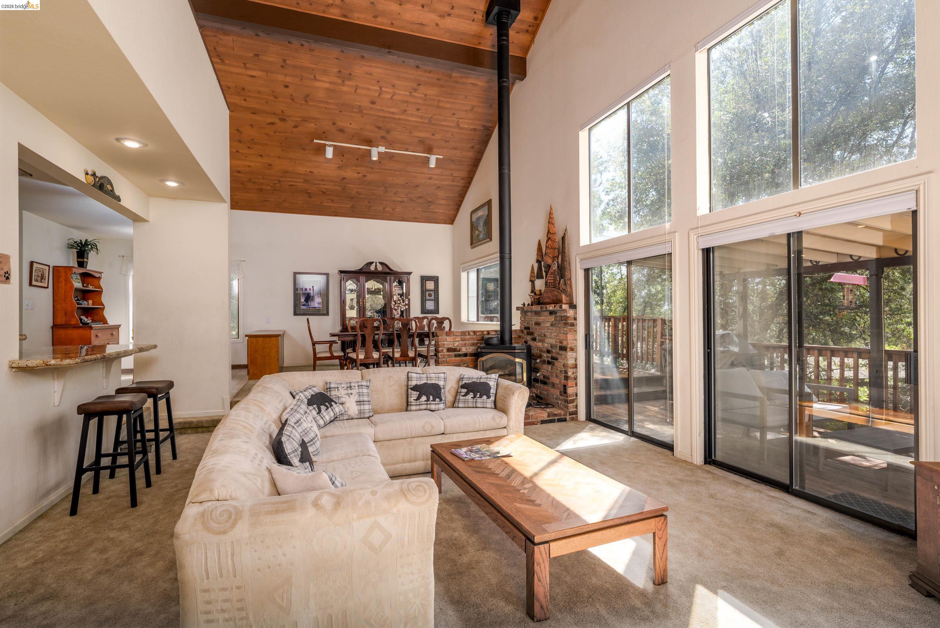 Detail Gallery Image 12 of 46 For 18861 Lookout Dr, Twain Harte,  CA 95383 - 4 Beds | 3/1 Baths