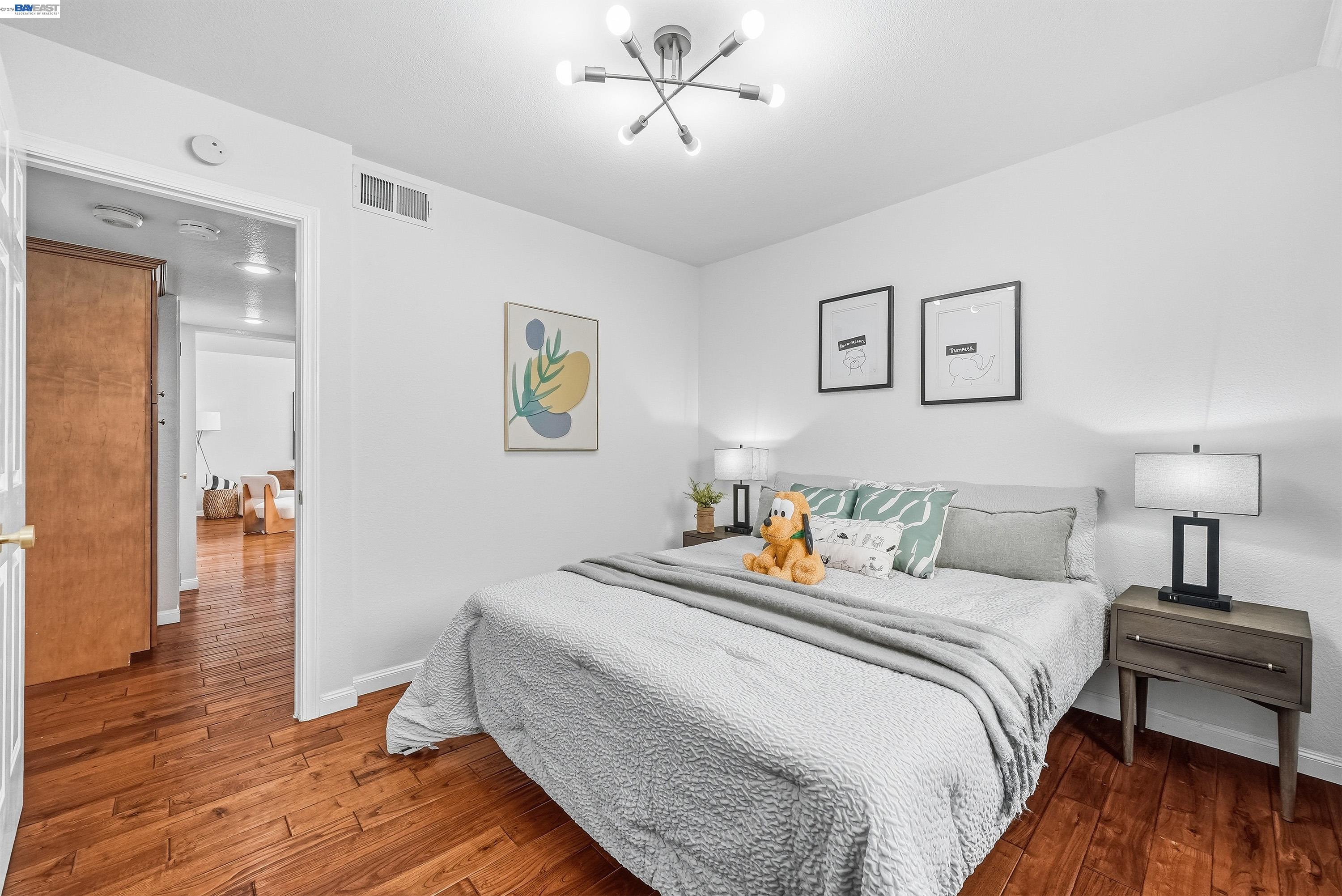 Detail Gallery Image 28 of 60 For 280 Summerford Cir, San Ramon,  CA 94583 - 4 Beds | 3 Baths