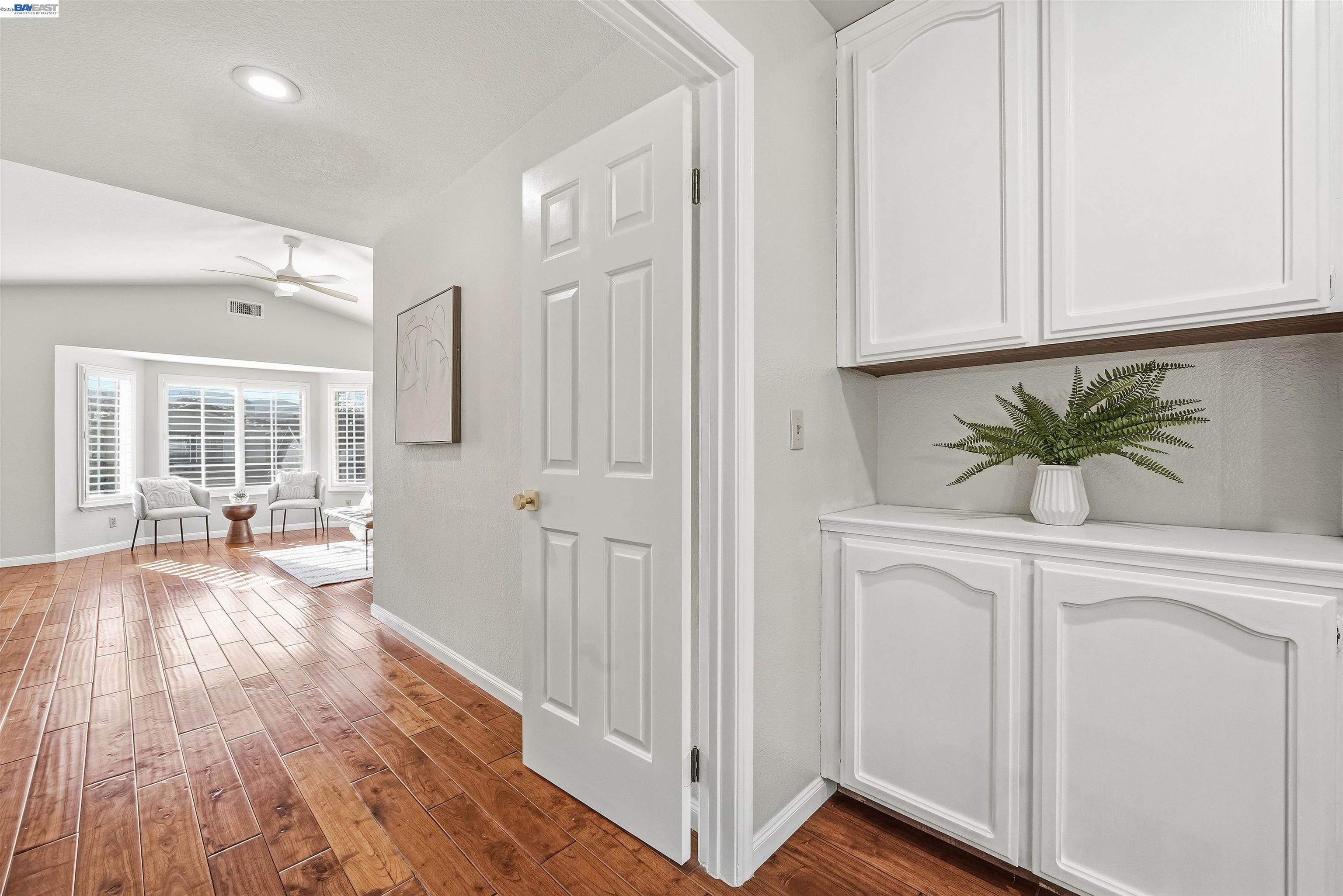 Detail Gallery Image 37 of 60 For 280 Summerford Cir, San Ramon,  CA 94583 - 4 Beds | 3 Baths