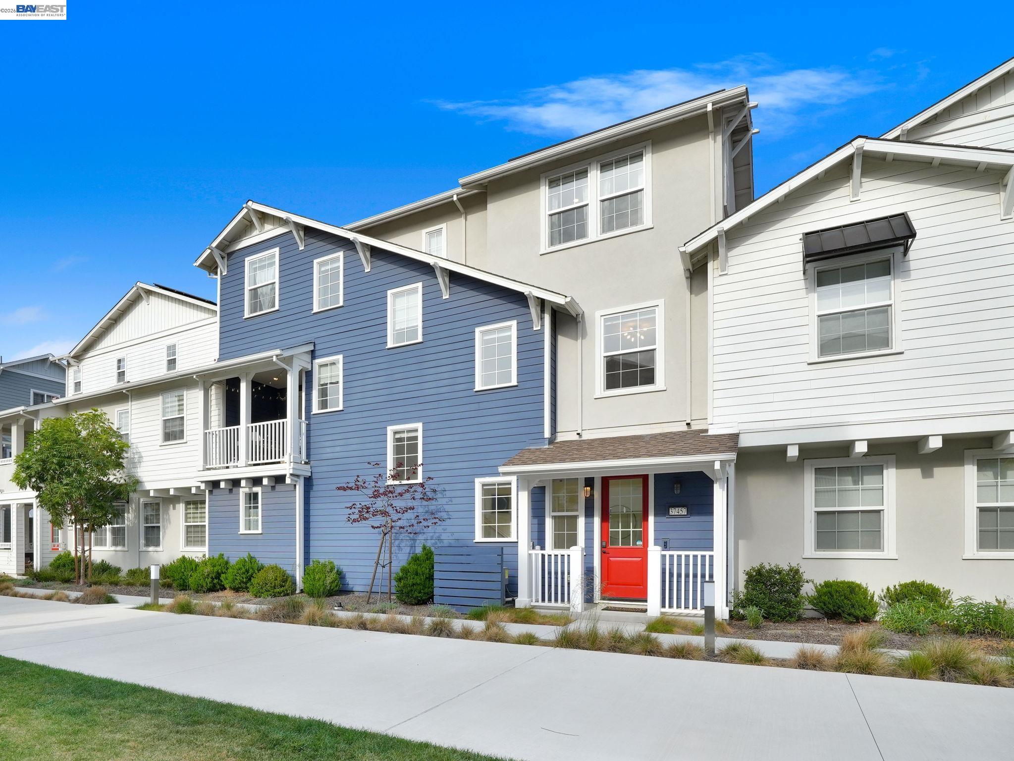 Detail Gallery Image 2 of 46 For 37457 Salt Grass Rd, Newark,  CA 94560 - 4 Beds | 3 Baths