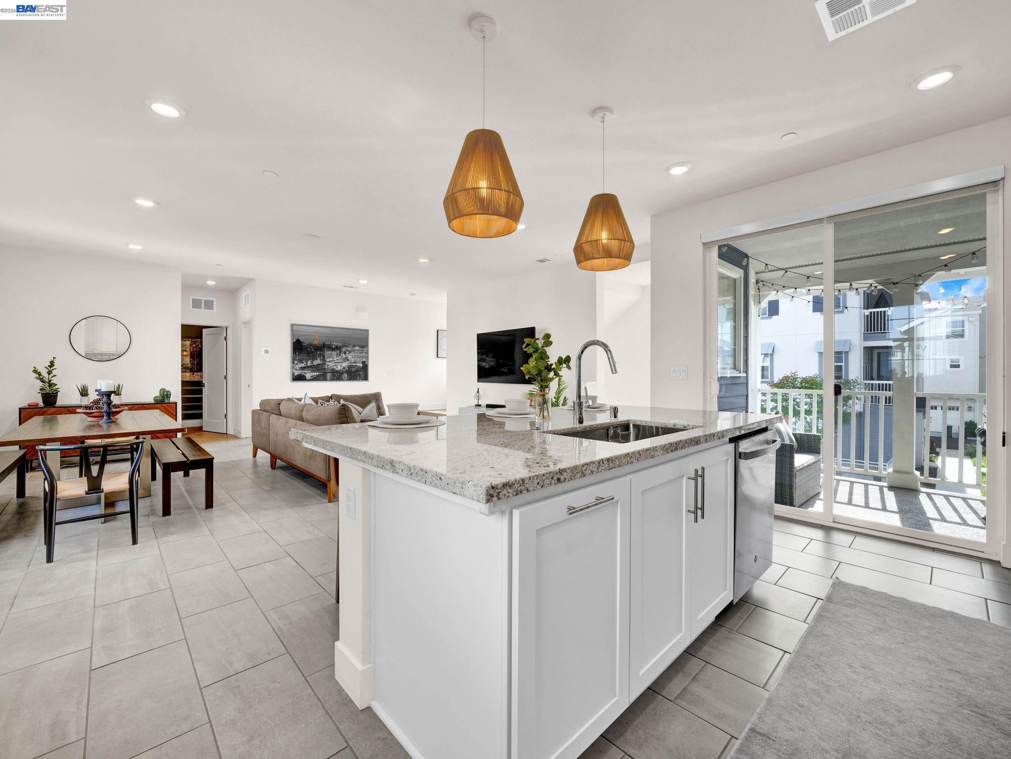 Detail Gallery Image 9 of 46 For 37457 Salt Grass Rd, Newark,  CA 94560 - 4 Beds | 3 Baths