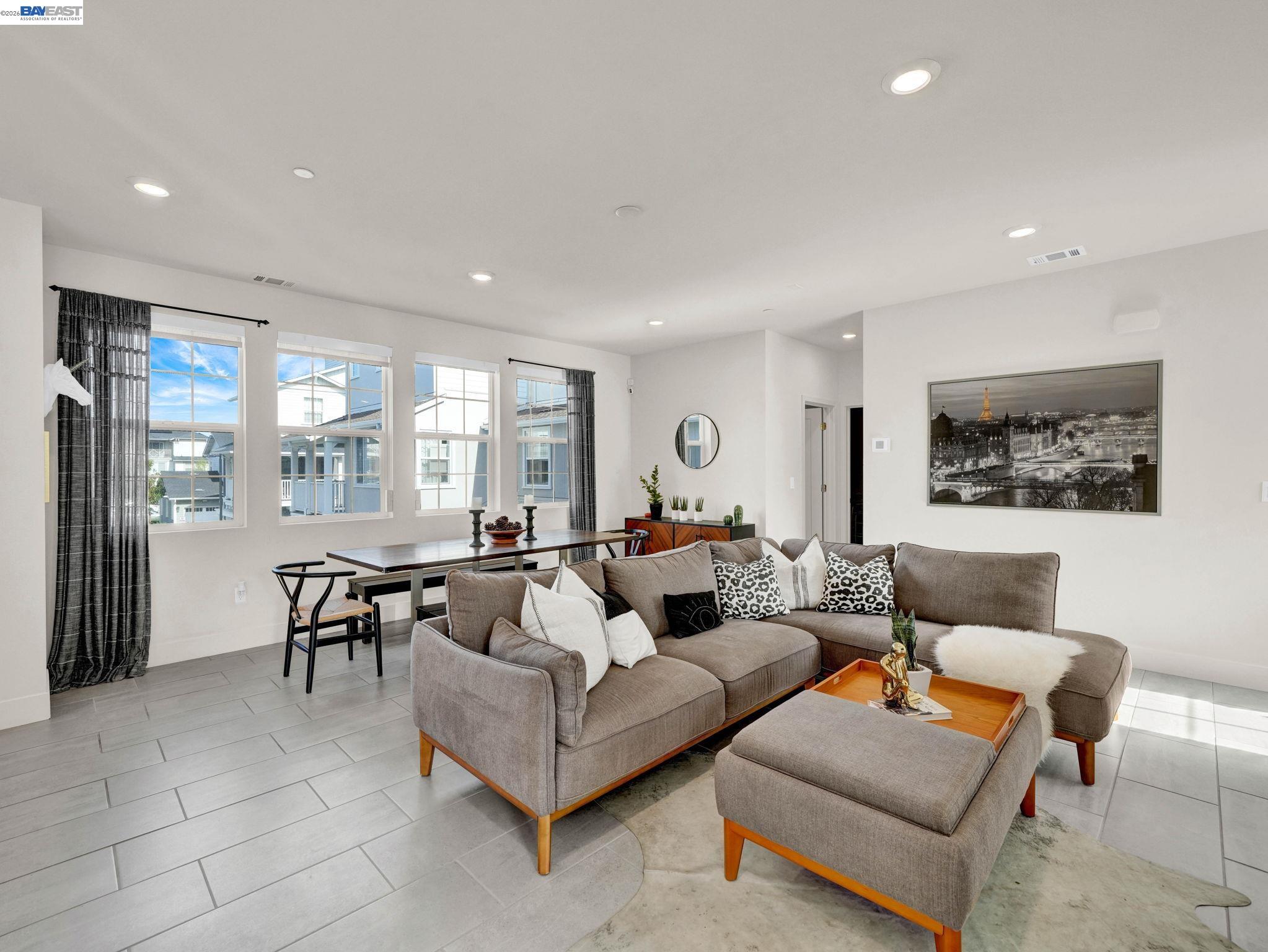 Detail Gallery Image 10 of 46 For 37457 Salt Grass Rd, Newark,  CA 94560 - 4 Beds | 3 Baths