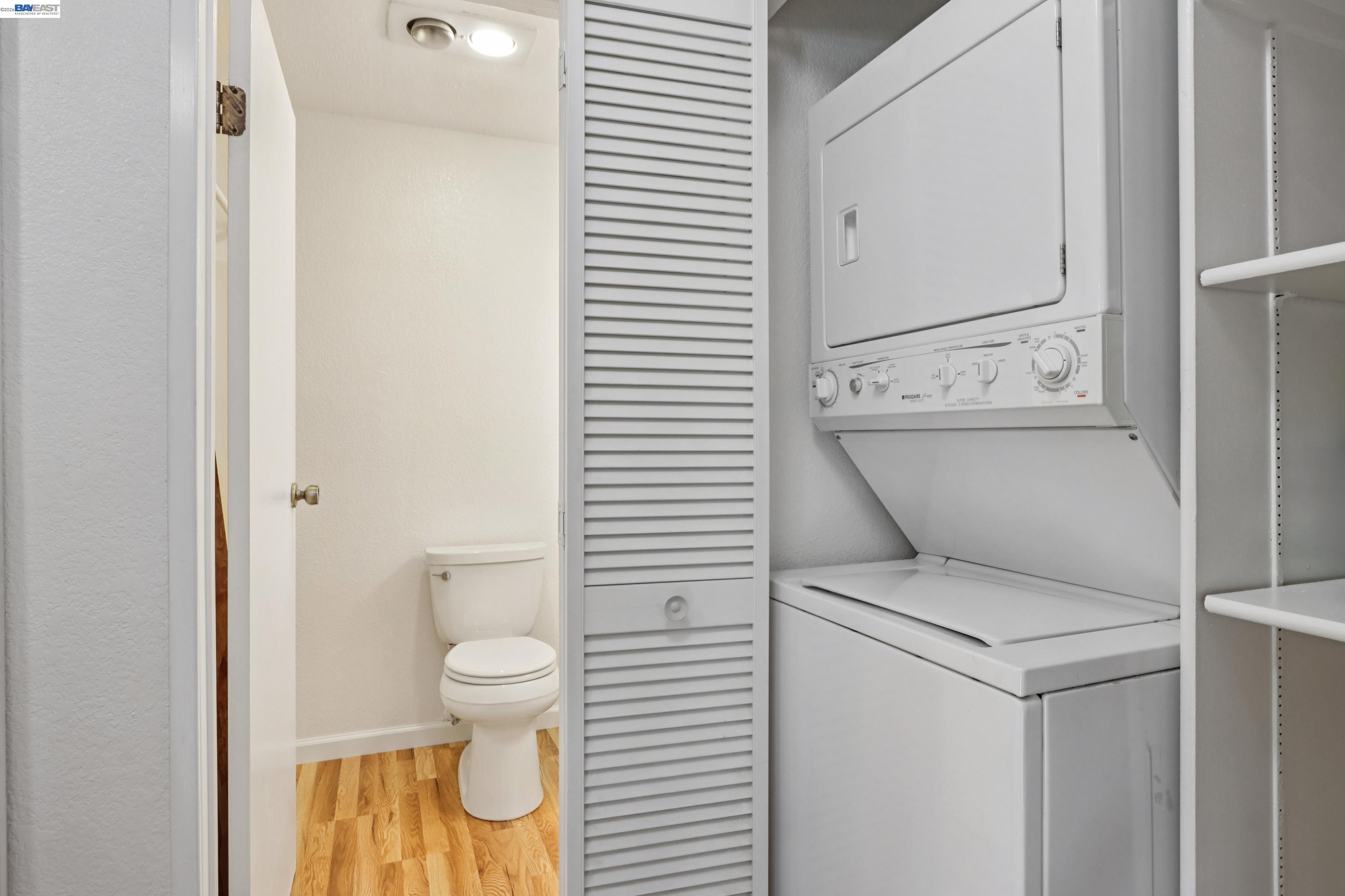 Detail Gallery Image 6 of 13 For 620 River Oak Way #84,  Hayward,  CA 94544 - 1 Beds | 1 Baths