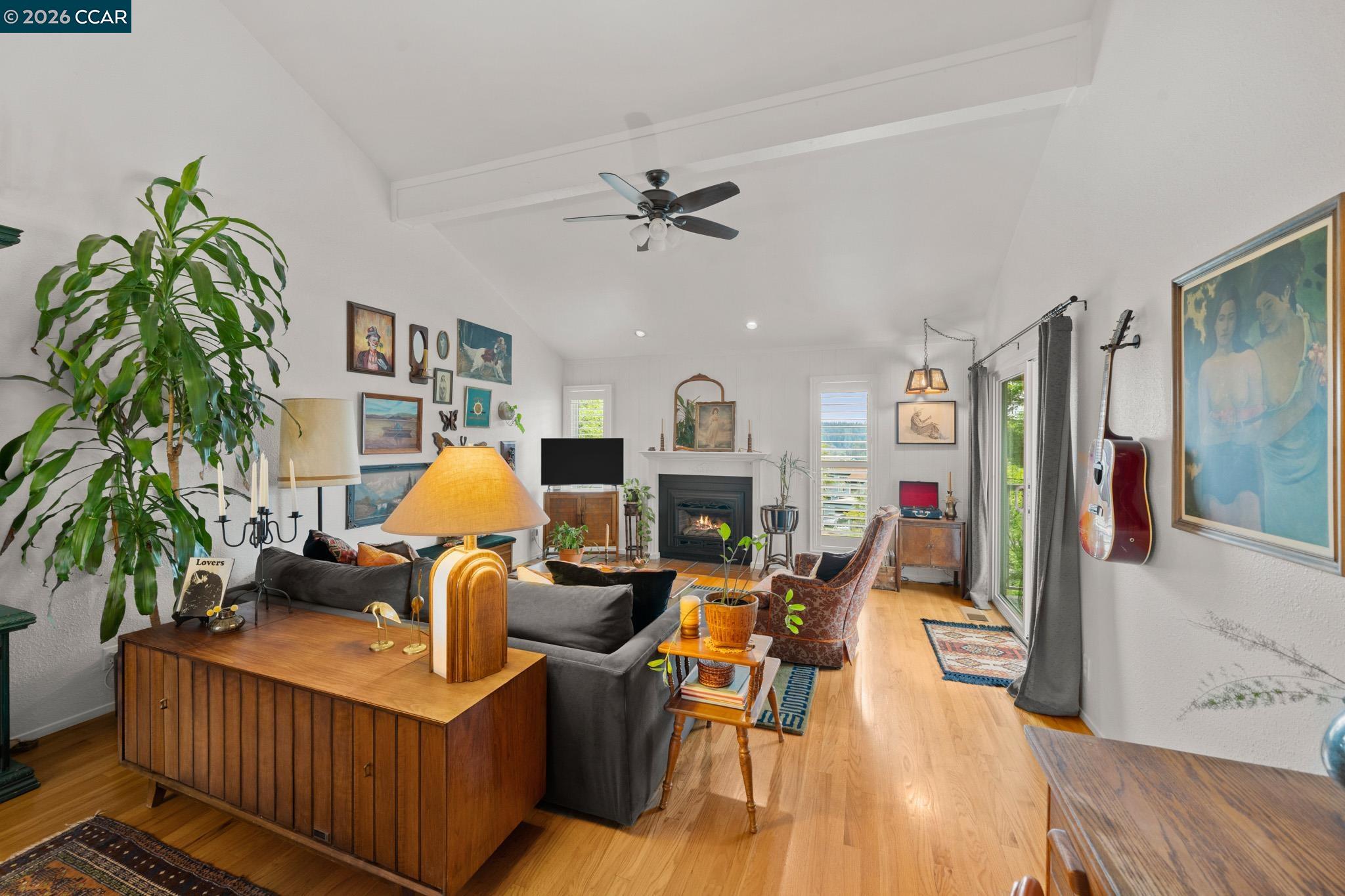 Detail Gallery Image 15 of 46 For 225 Woodside Ct, Grass Valley,  CA 95945 - 2 Beds | 2 Baths